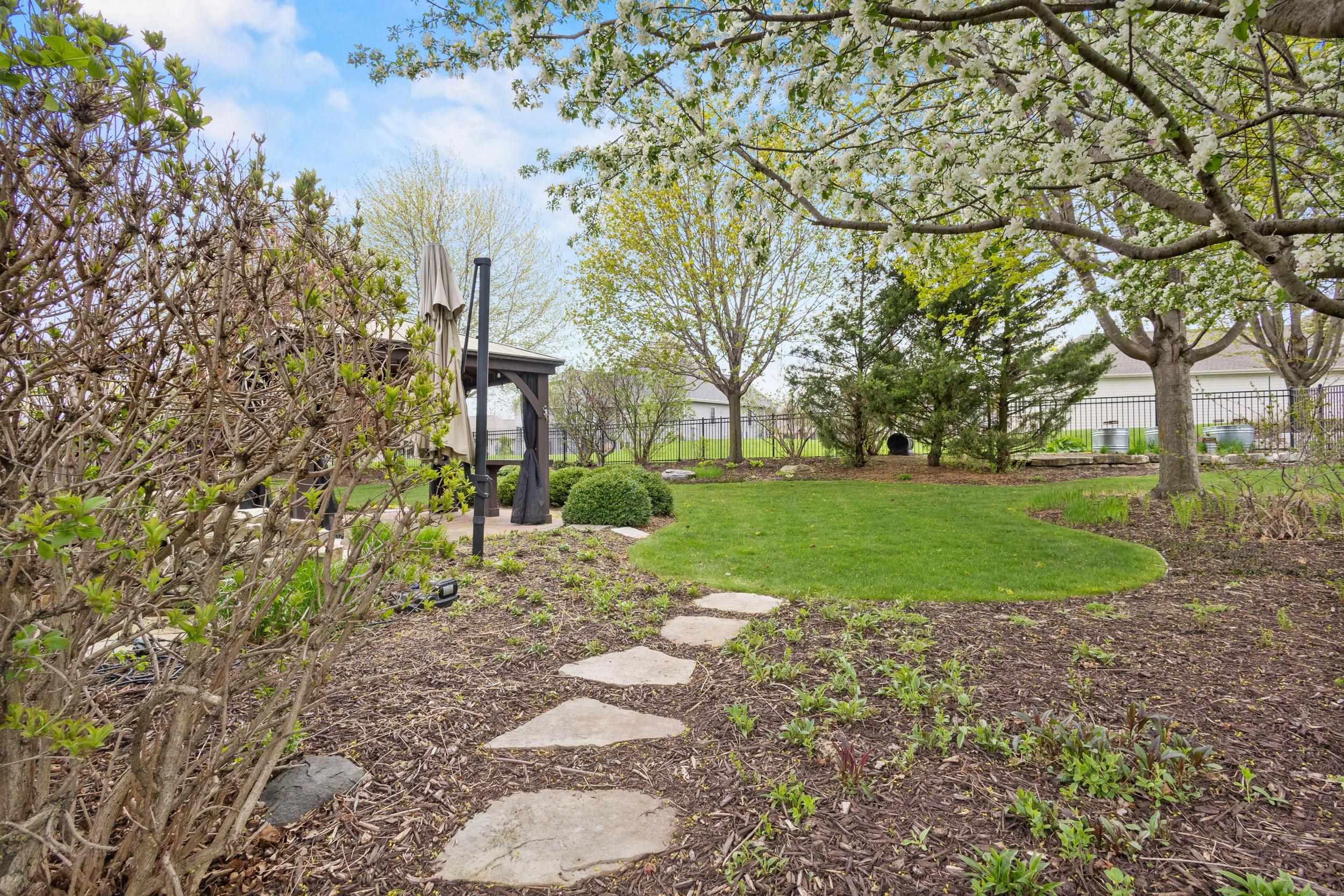 3508 W WARNER ESTATES Drive