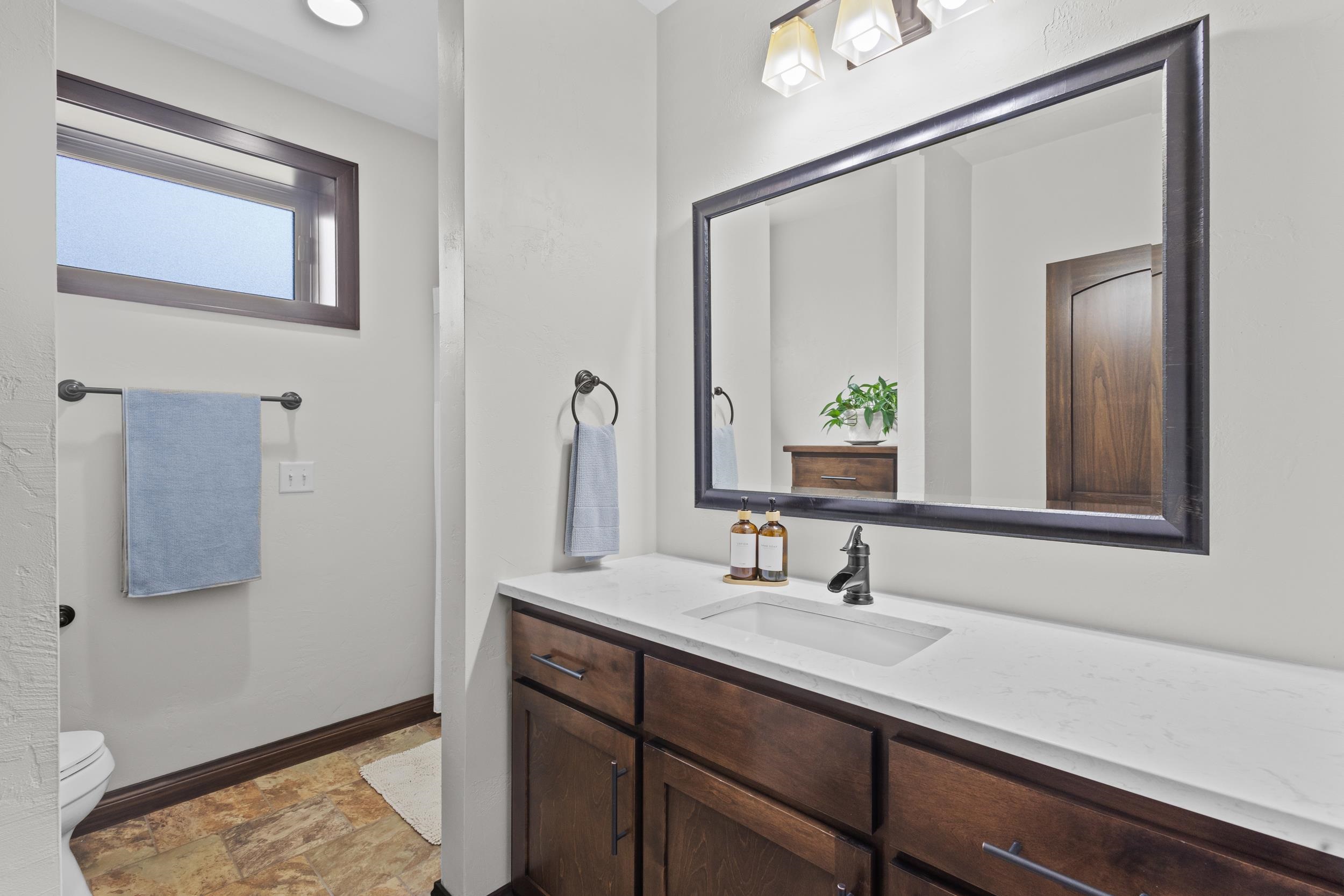 3508 W WARNER ESTATES Drive
