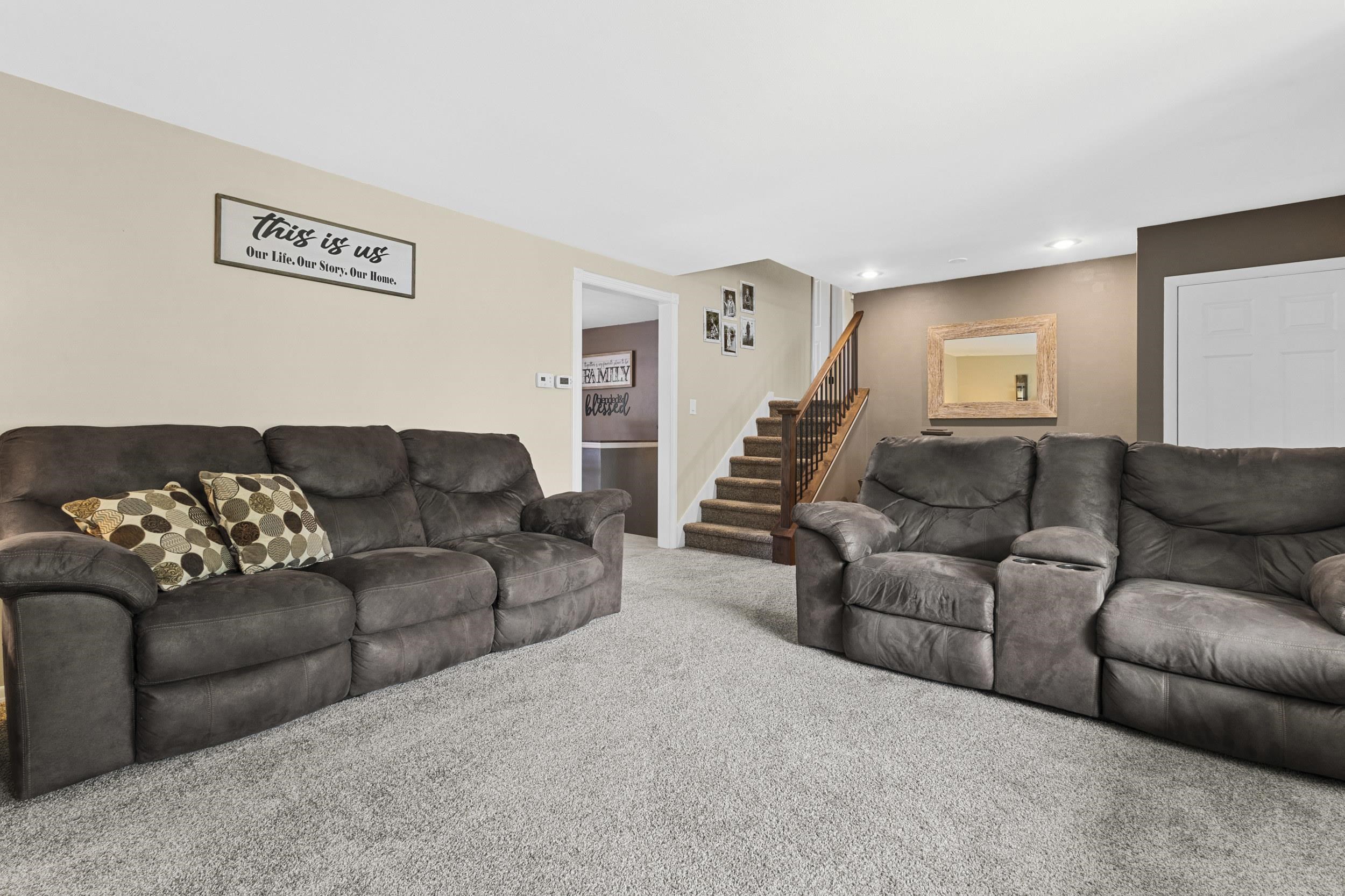 1396 PONDEROSA Avenue
