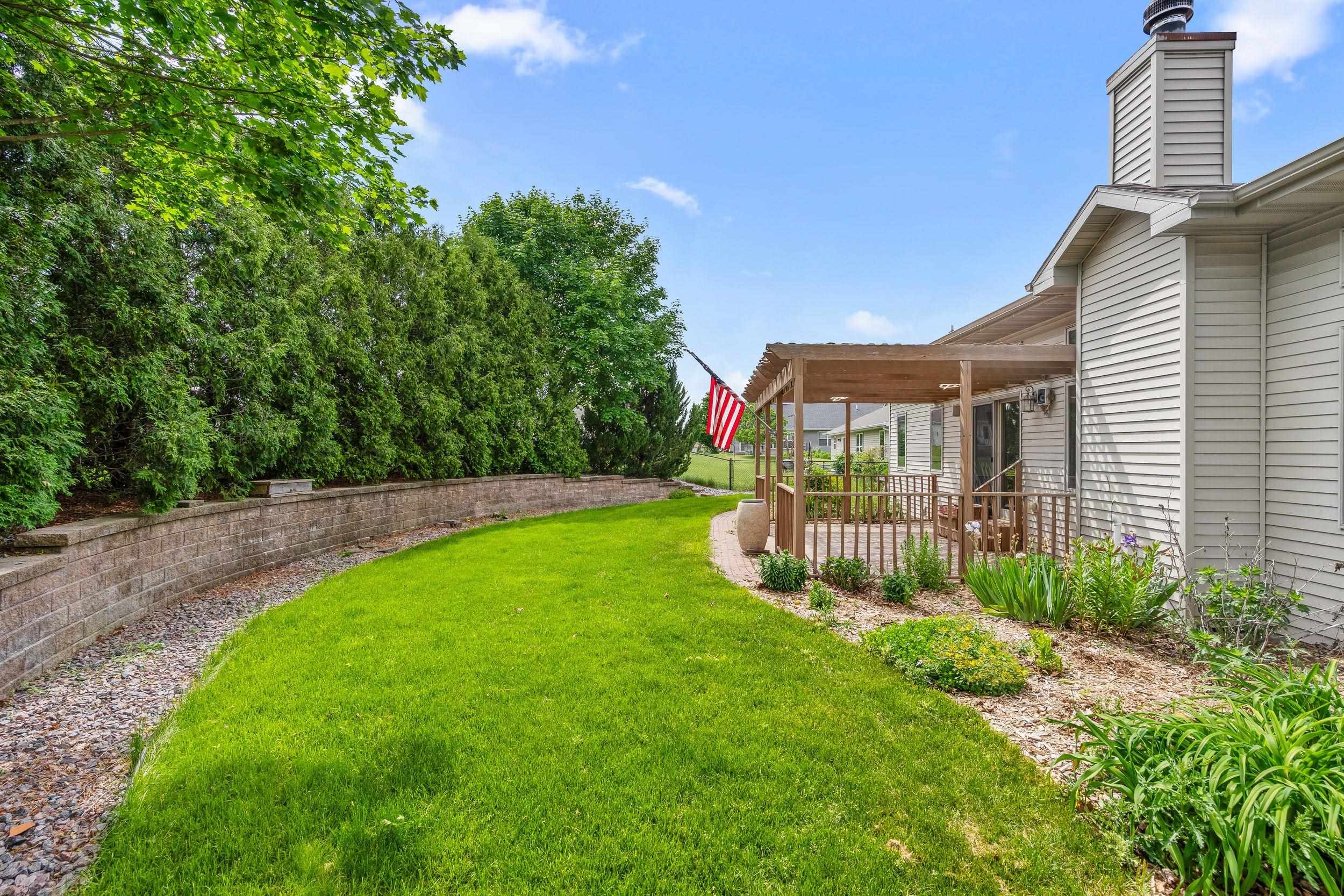 2307 SOUTHERLAND Circle