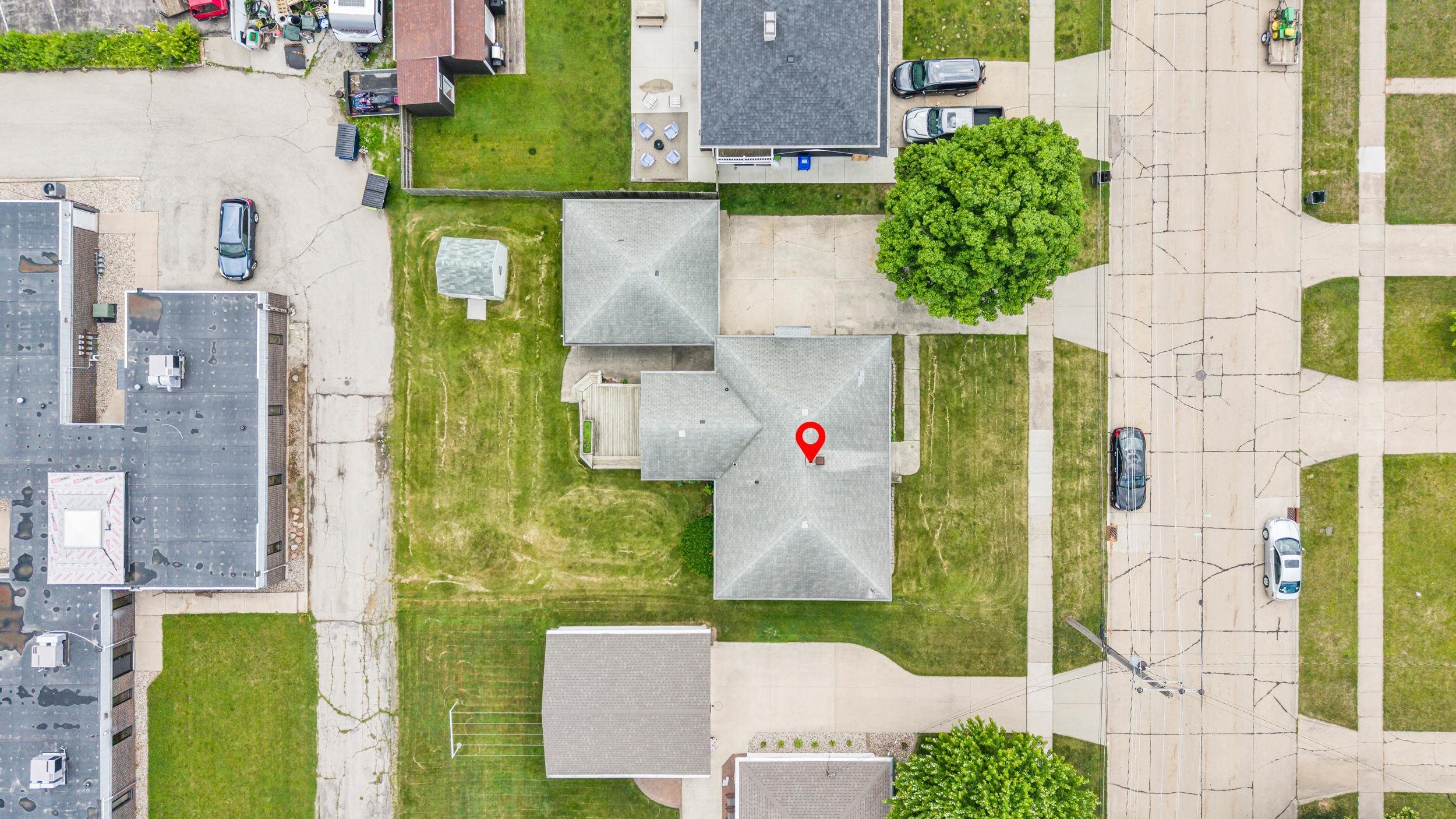 1904 MAIN Avenue