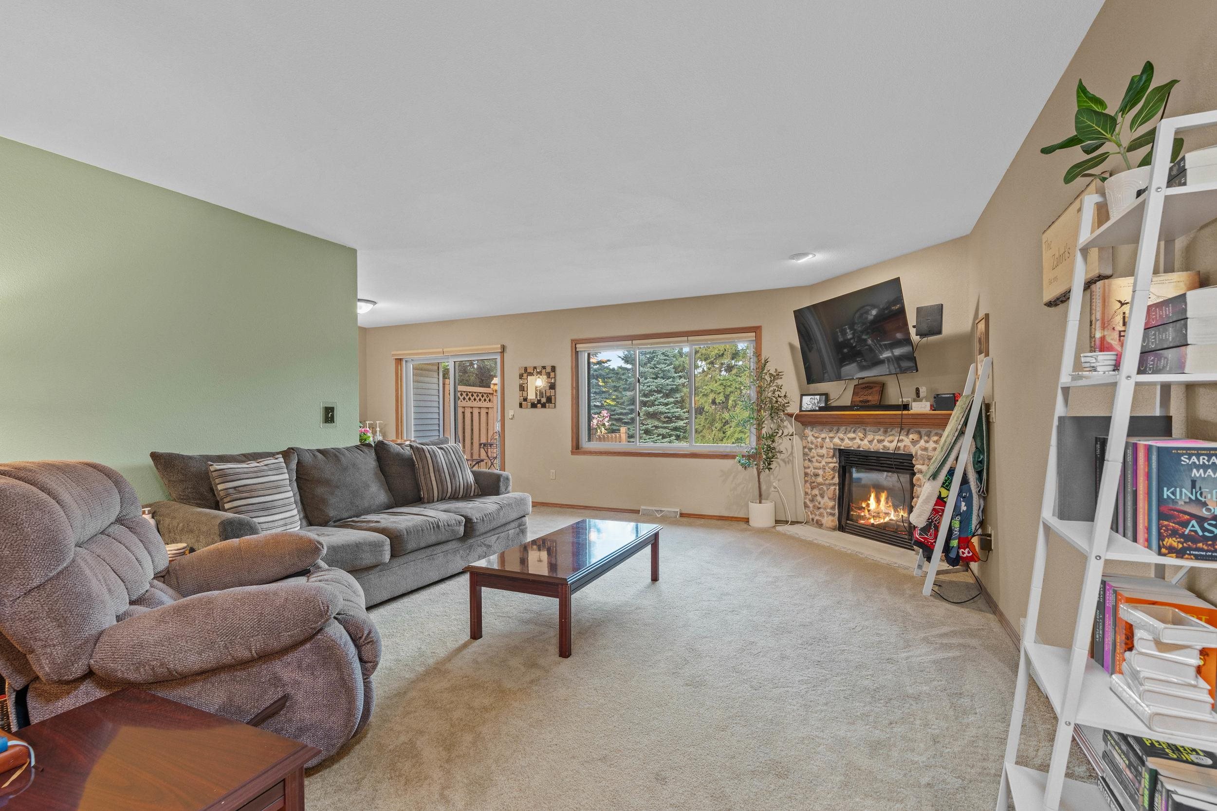 324 N WESTHAVEN Drive