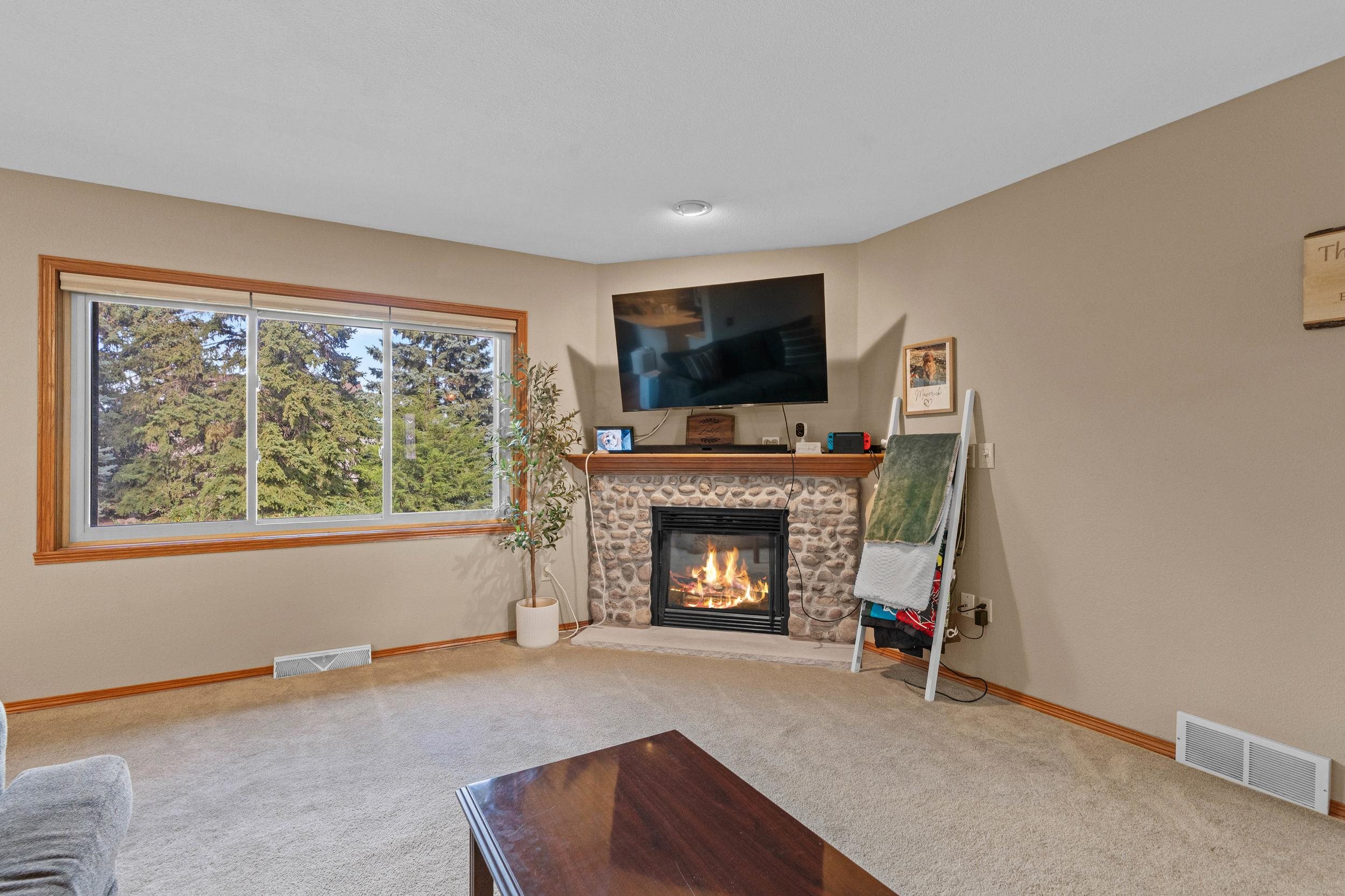 324 N WESTHAVEN Drive