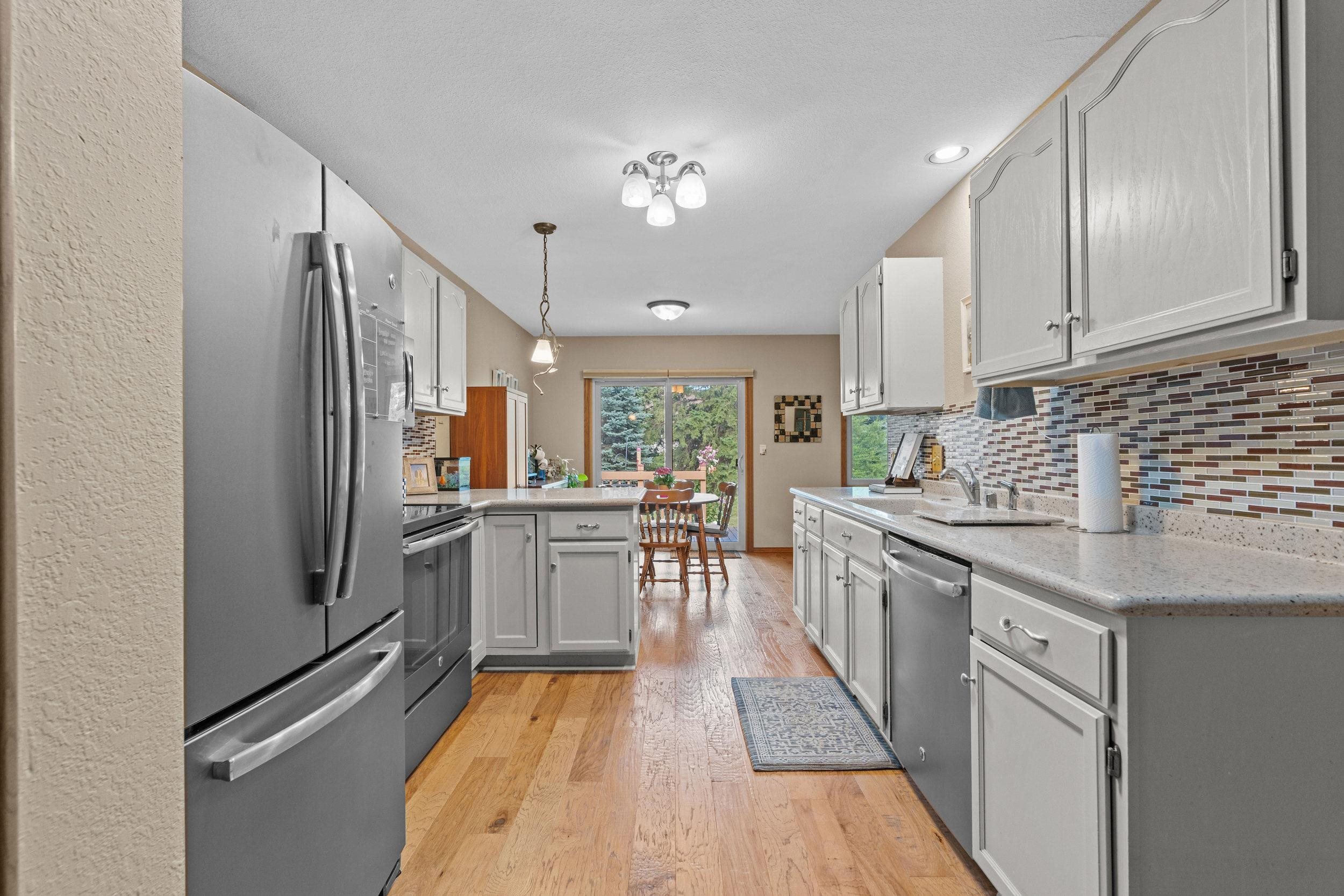 324 N WESTHAVEN Drive