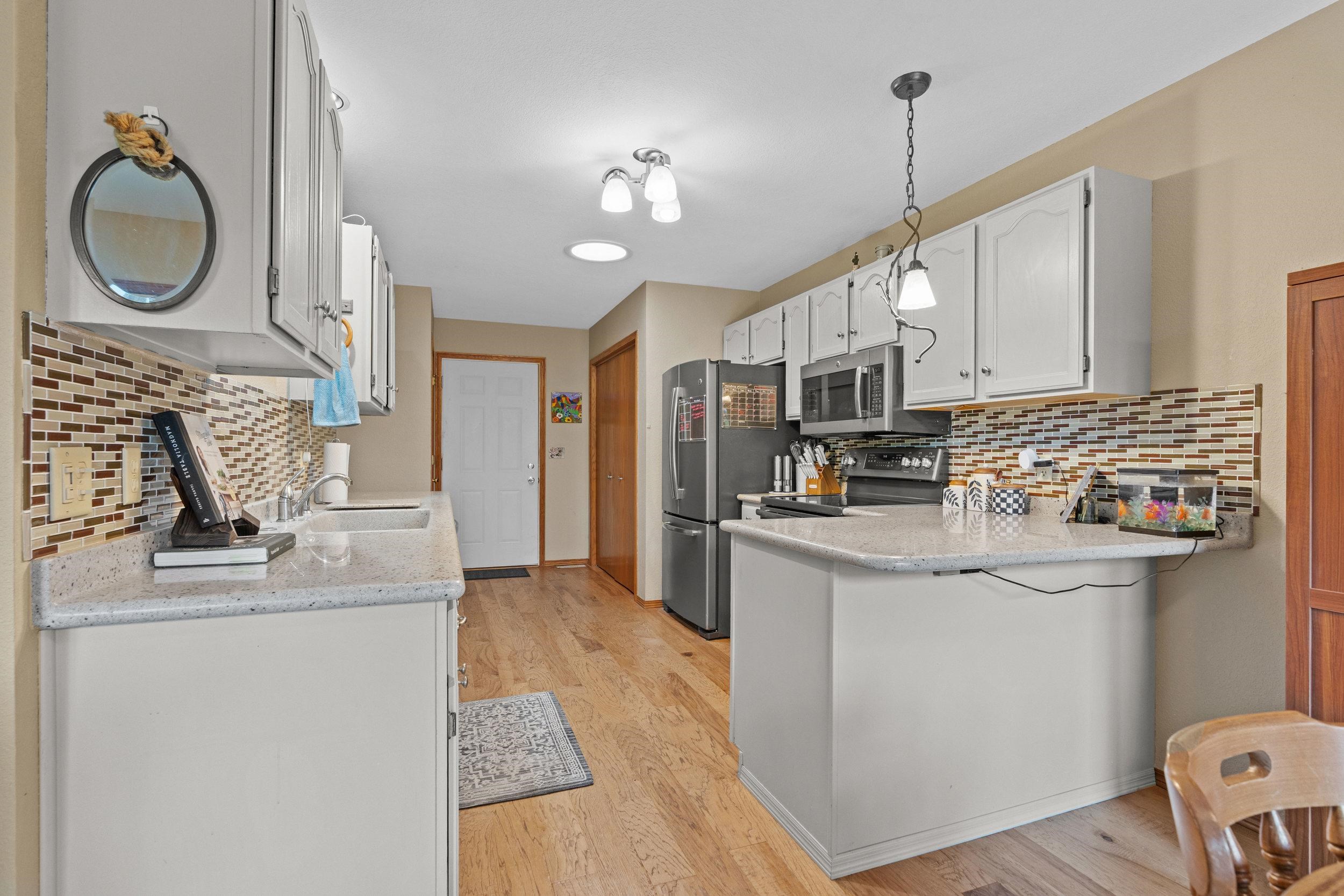 324 N WESTHAVEN Drive