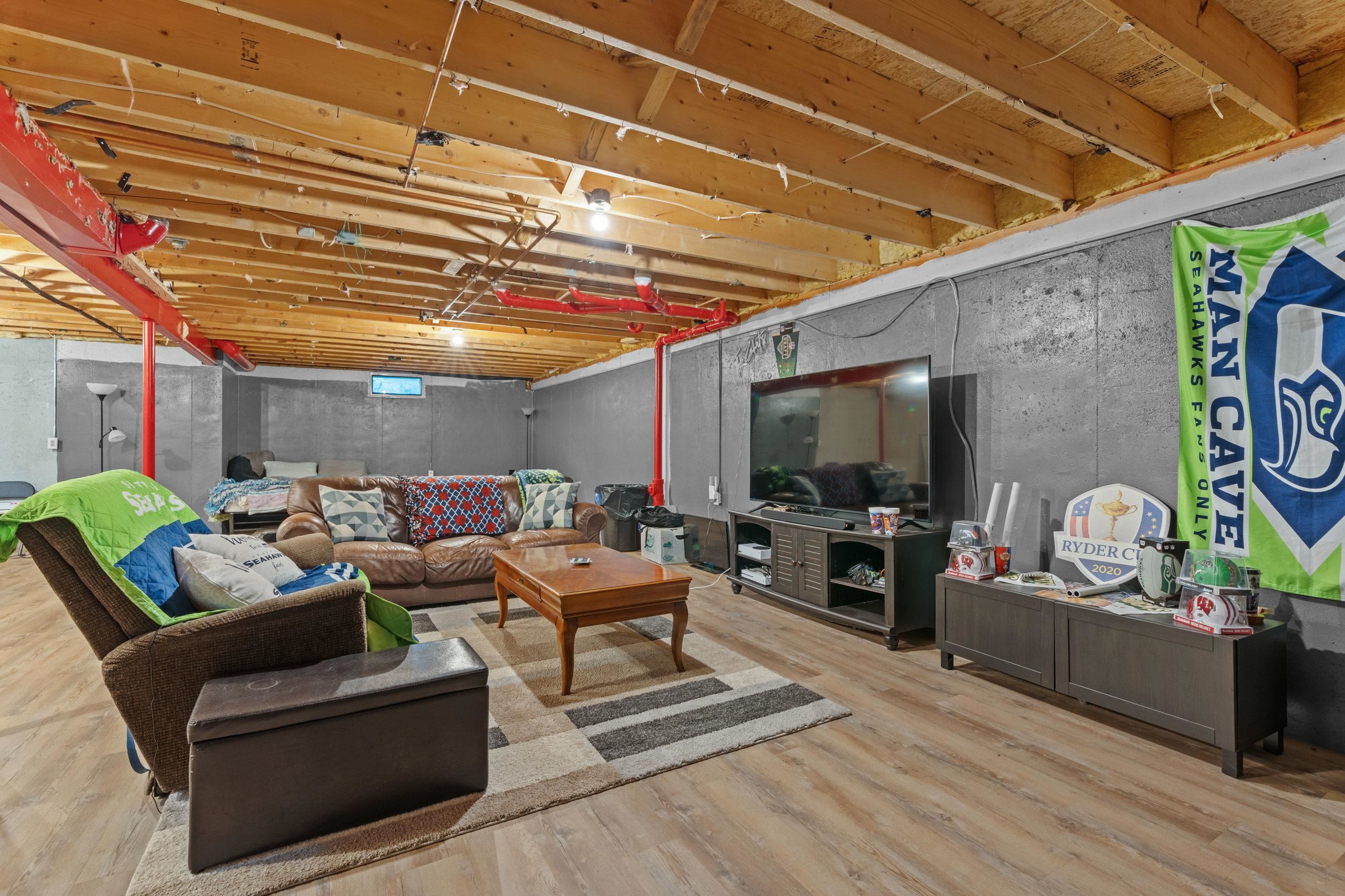324 N WESTHAVEN Drive
