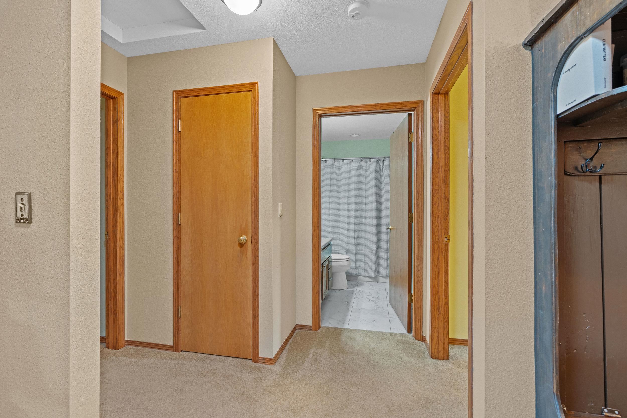 324 N WESTHAVEN Drive