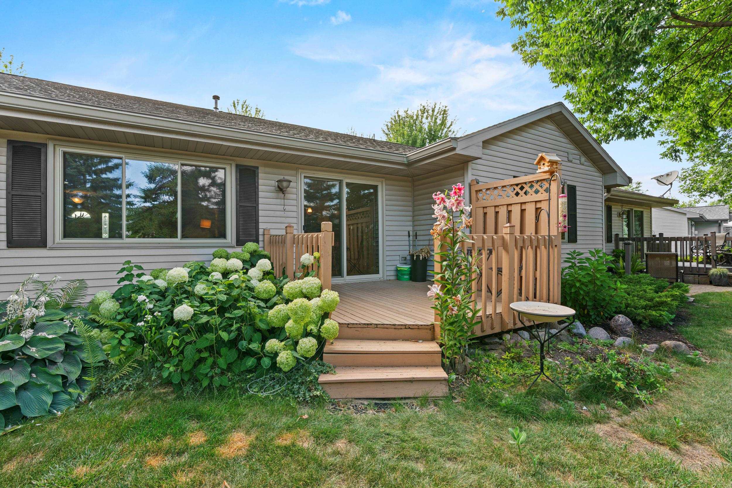 324 N WESTHAVEN Drive