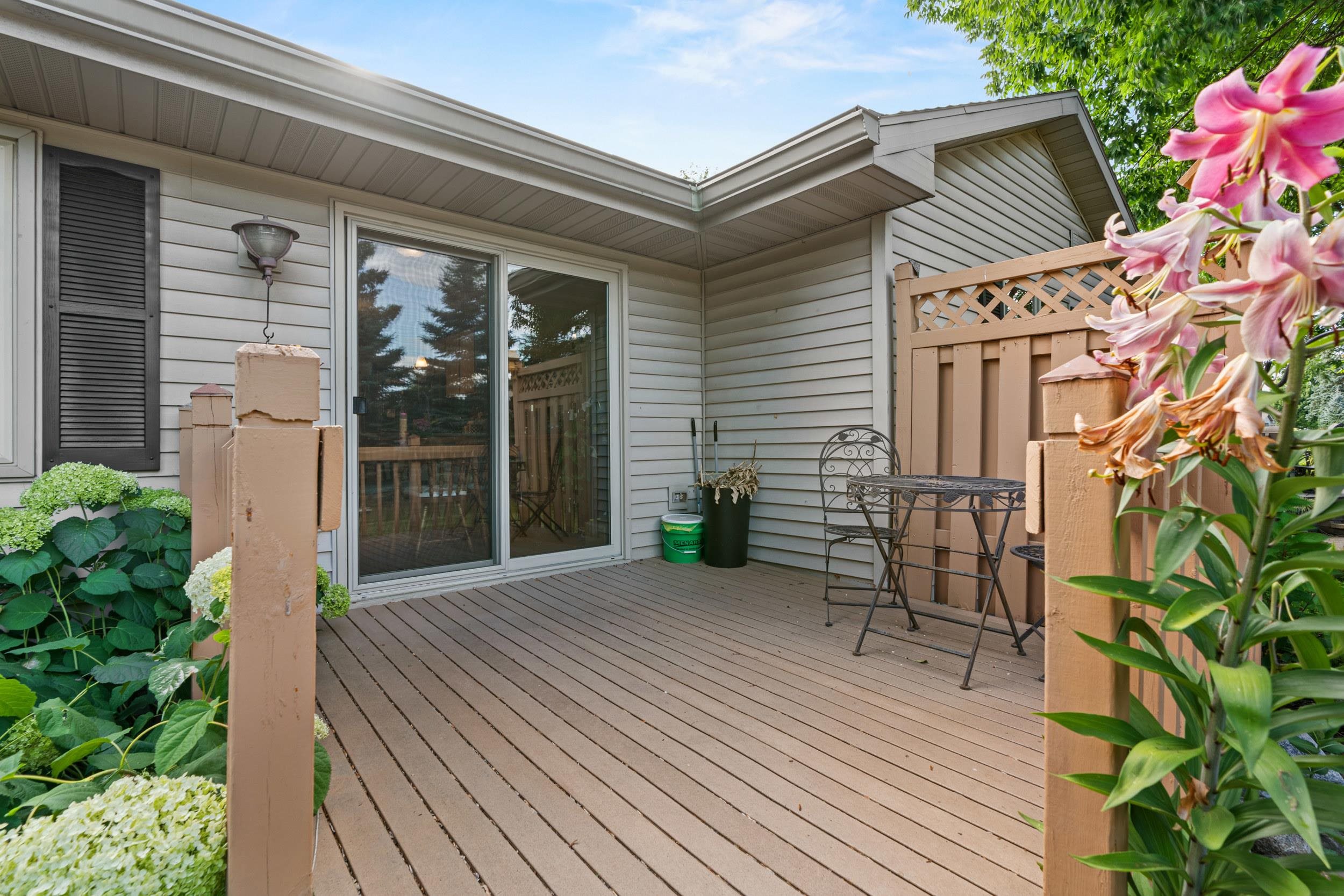 324 N WESTHAVEN Drive