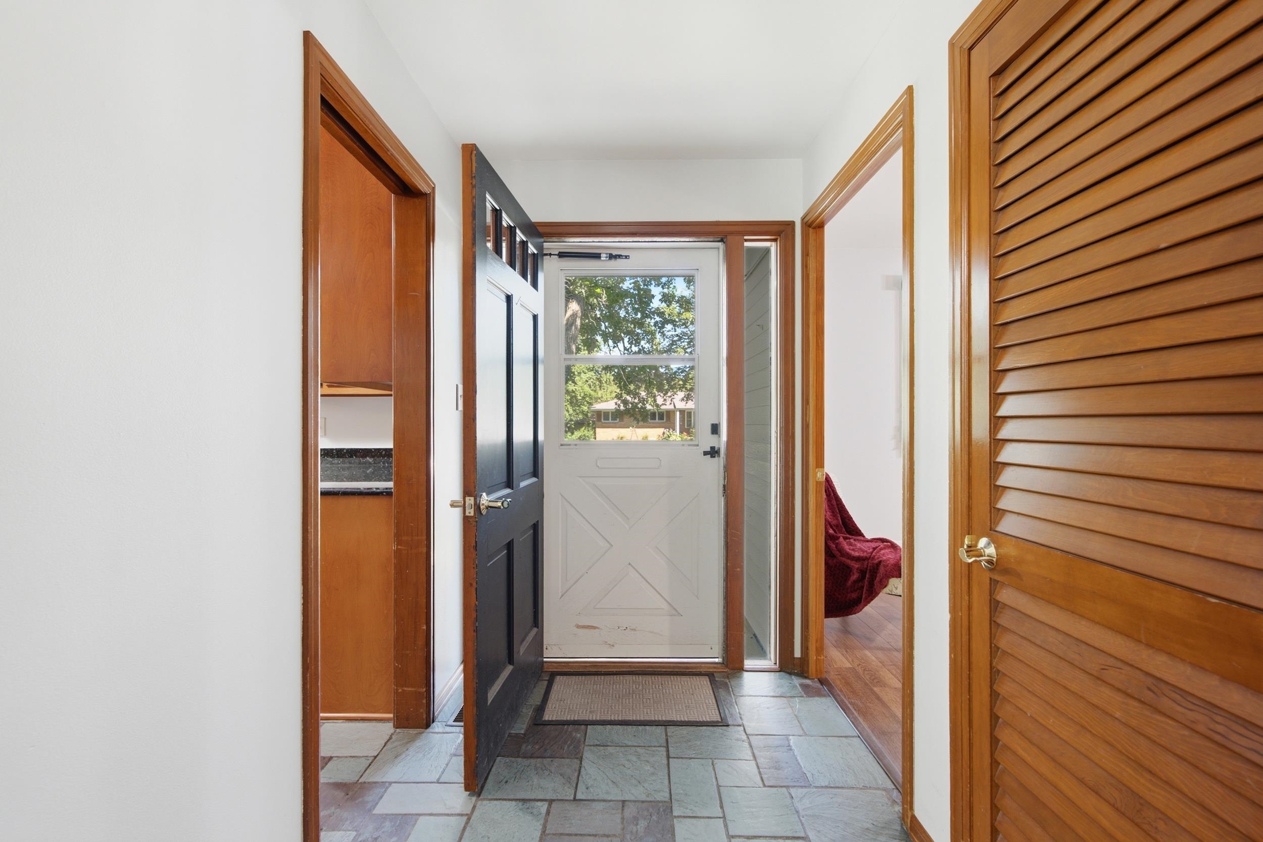 788 FIELDCREST Drive