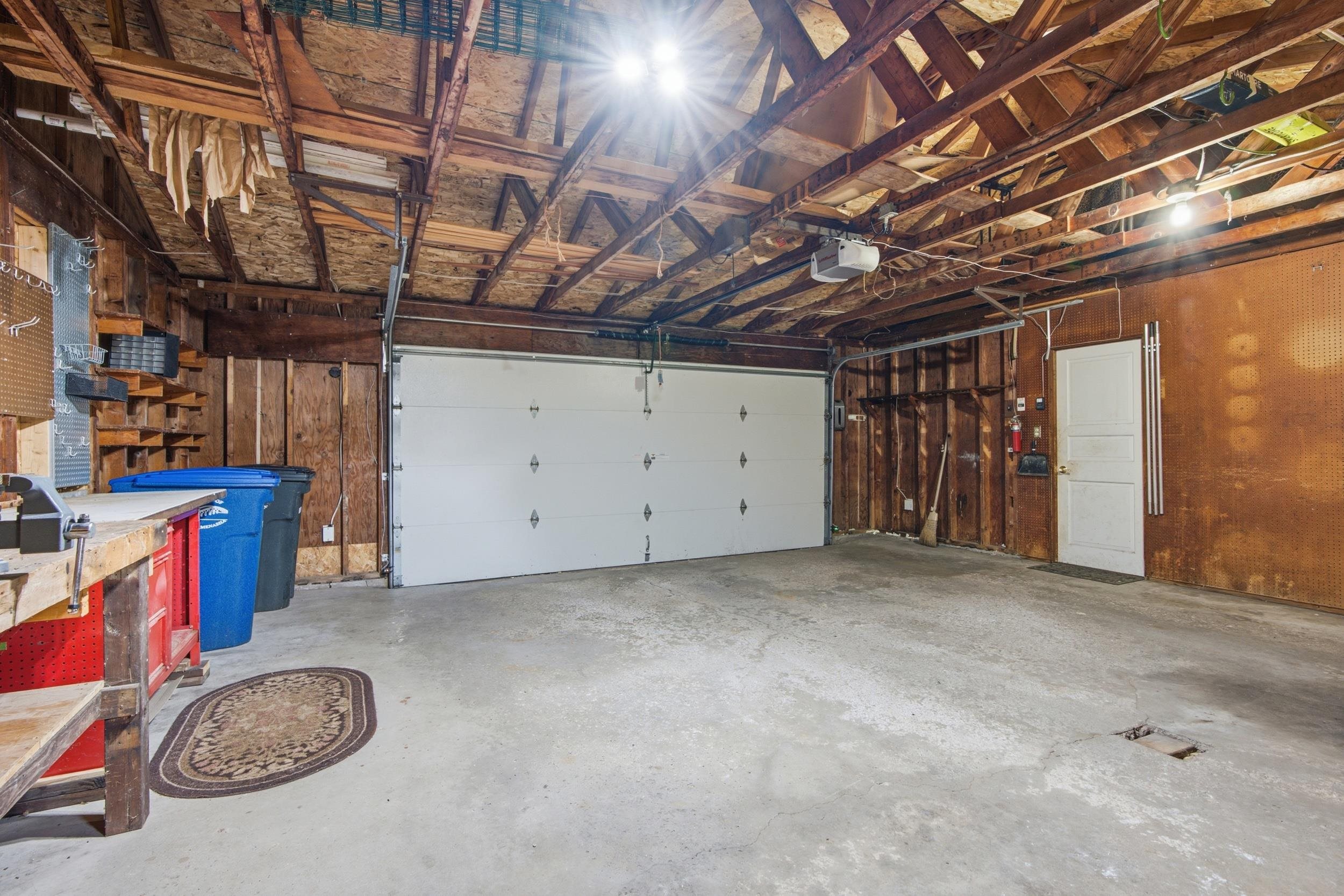 788 FIELDCREST Drive