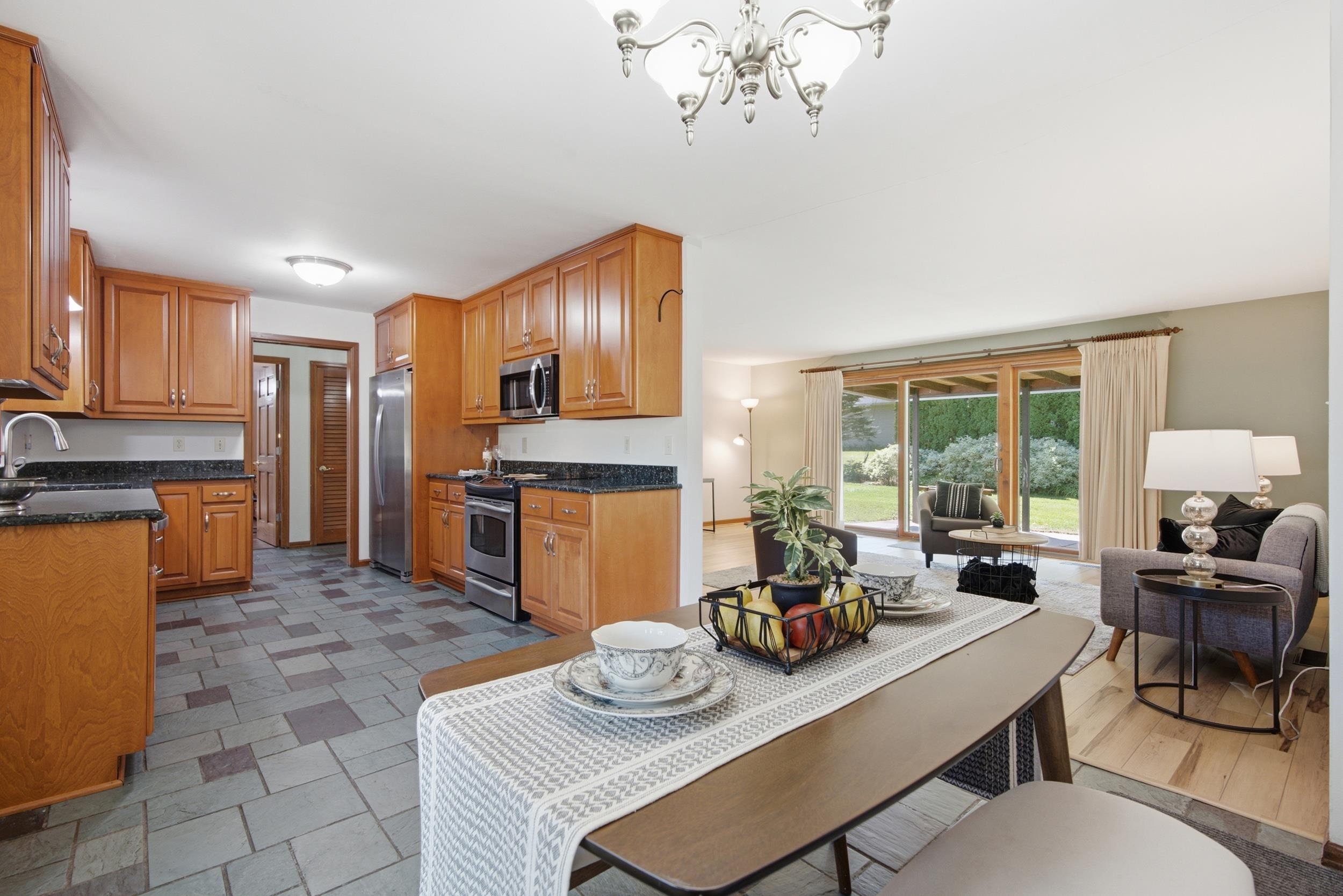 788 FIELDCREST Drive