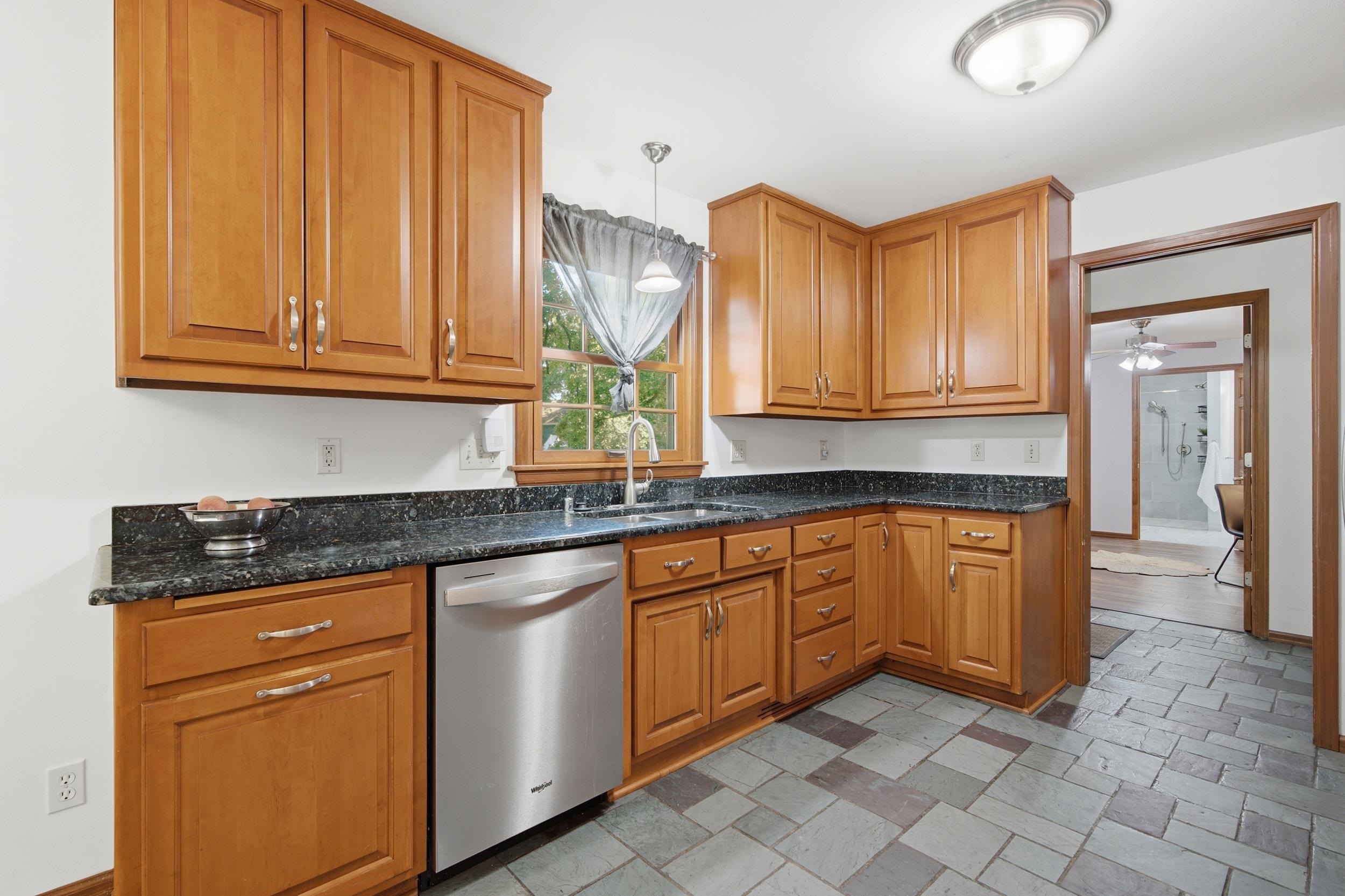 788 FIELDCREST Drive