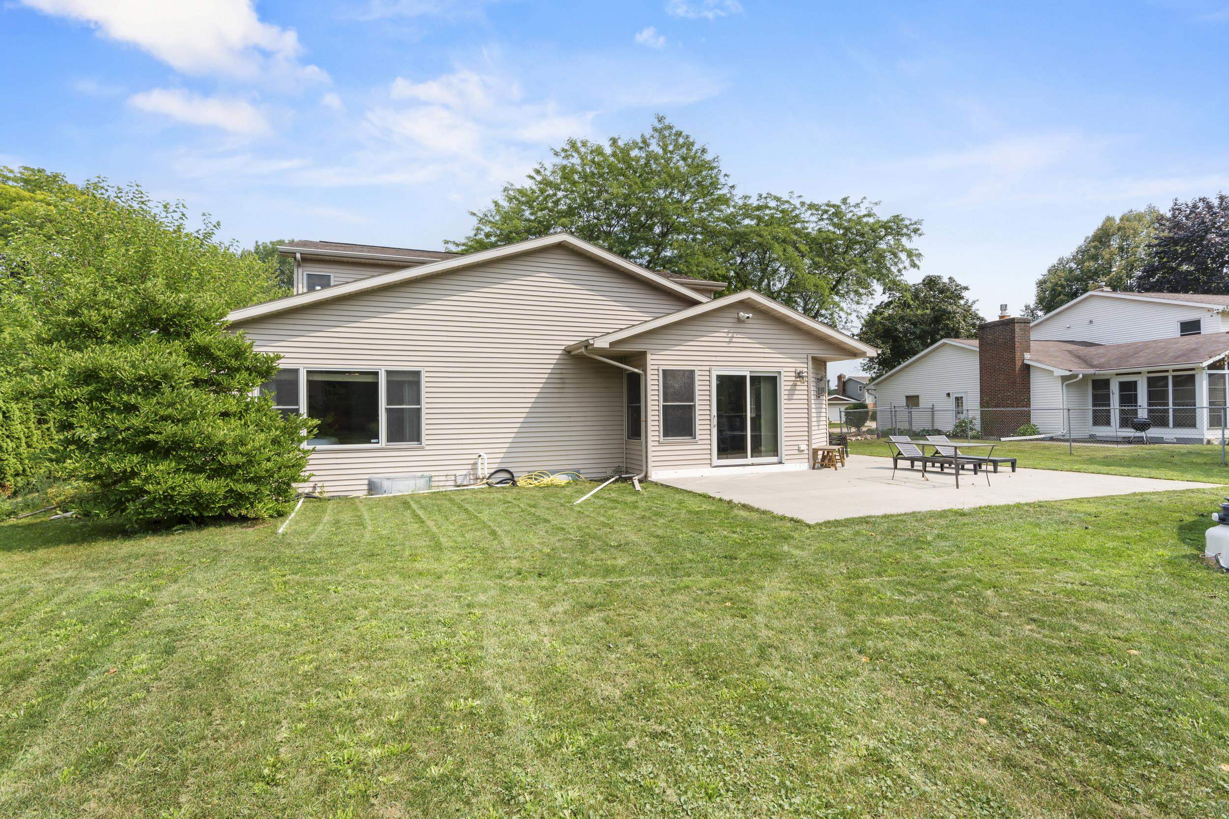 1325 S WESTHAVEN Drive