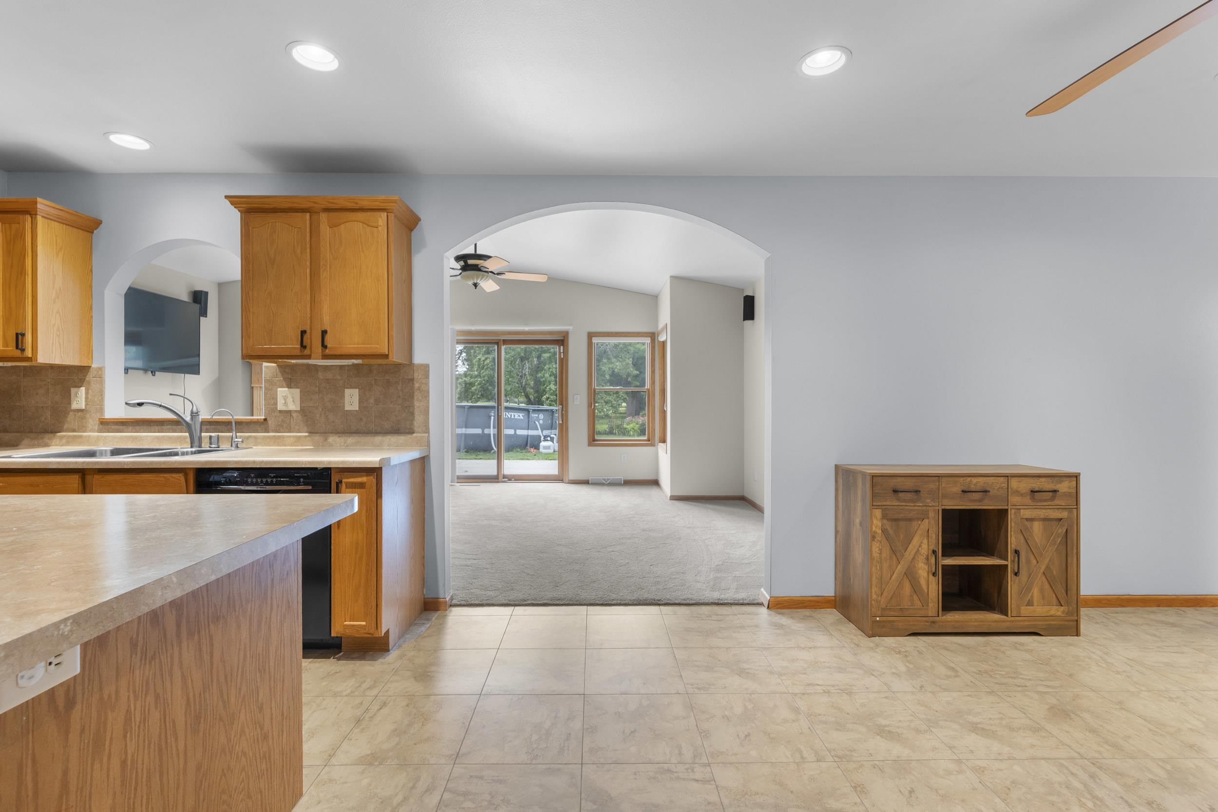 1325 S WESTHAVEN Drive