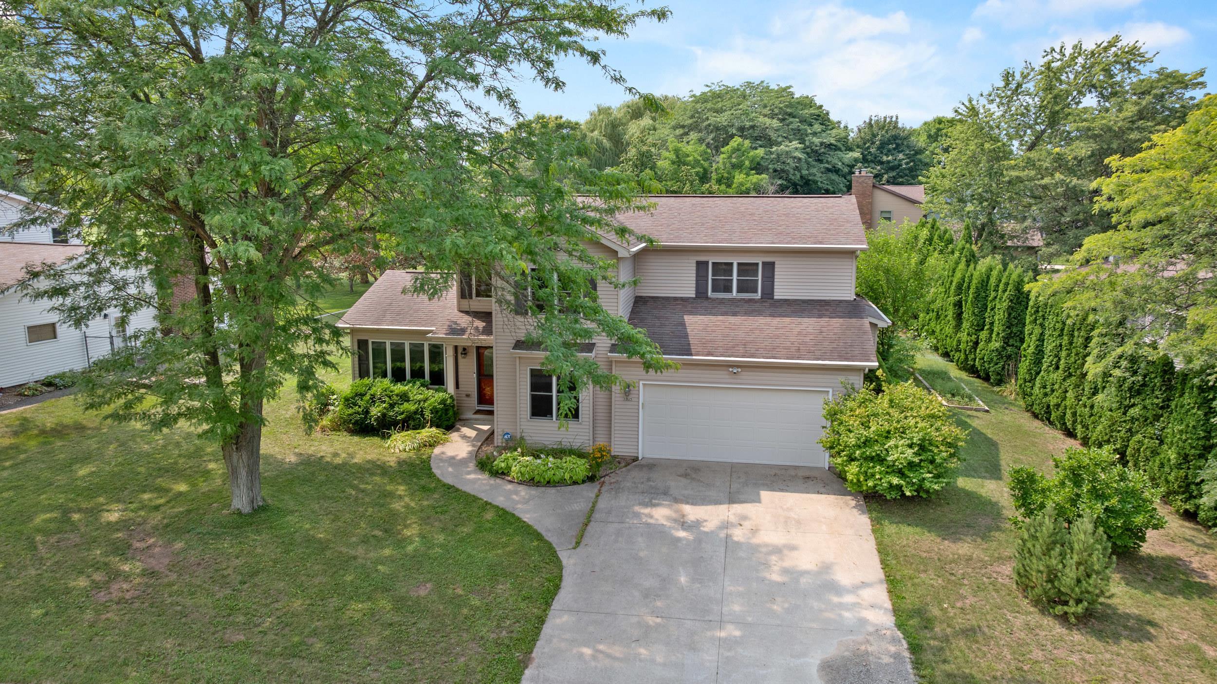 1325 S WESTHAVEN Drive