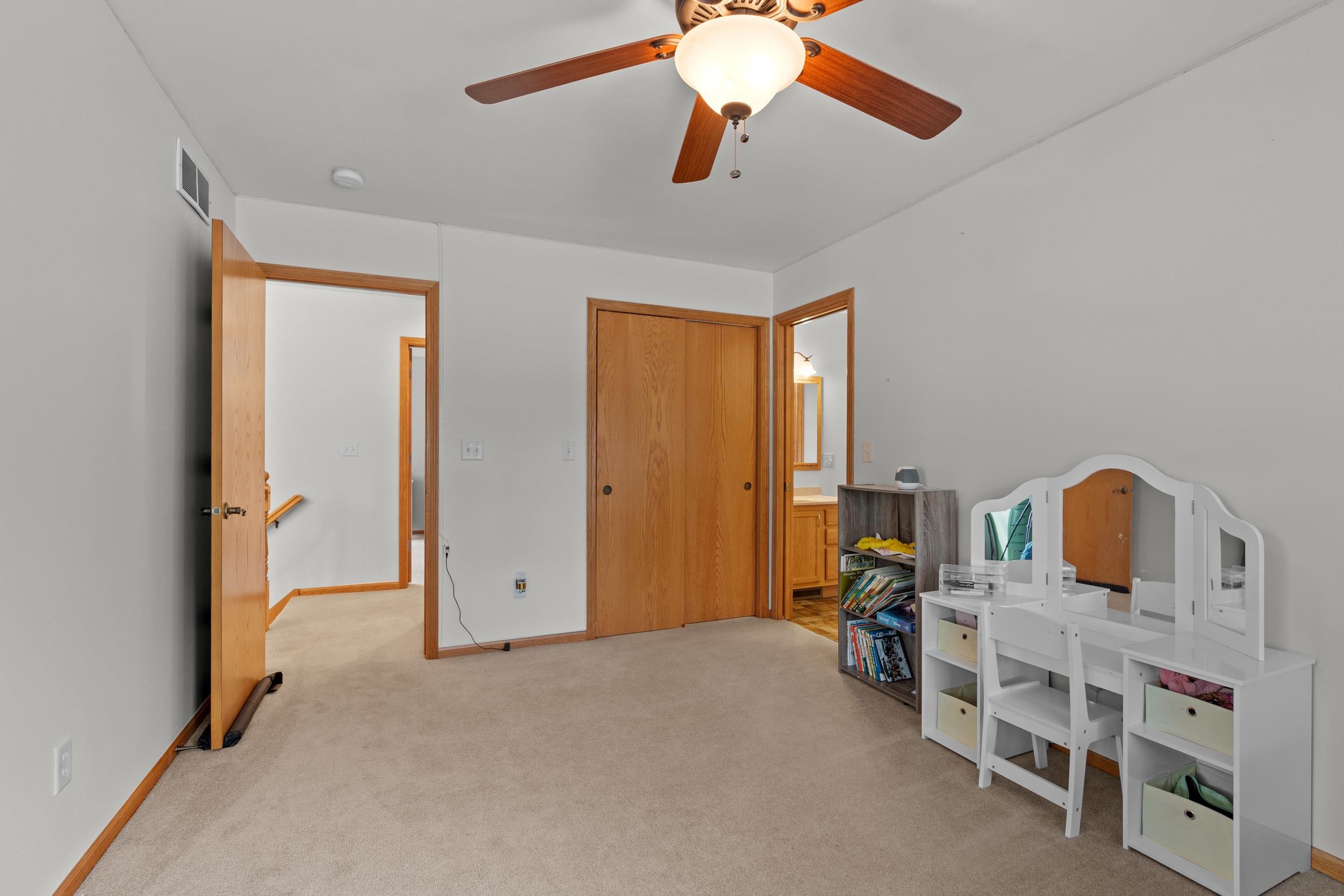 1325 S WESTHAVEN Drive