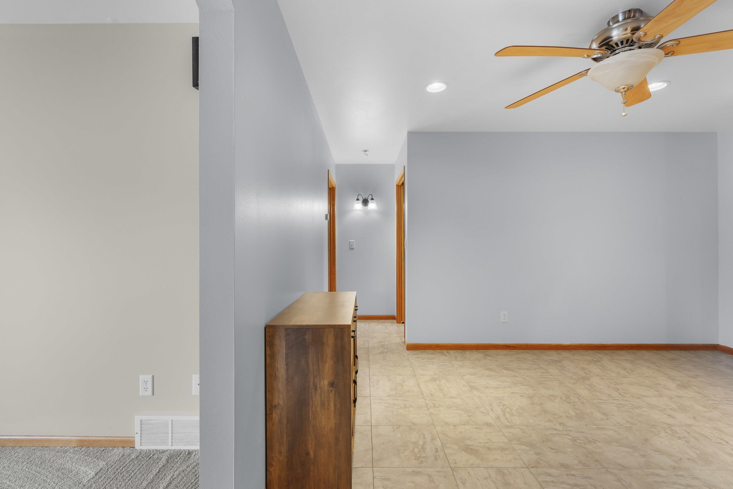 1325 S WESTHAVEN Drive