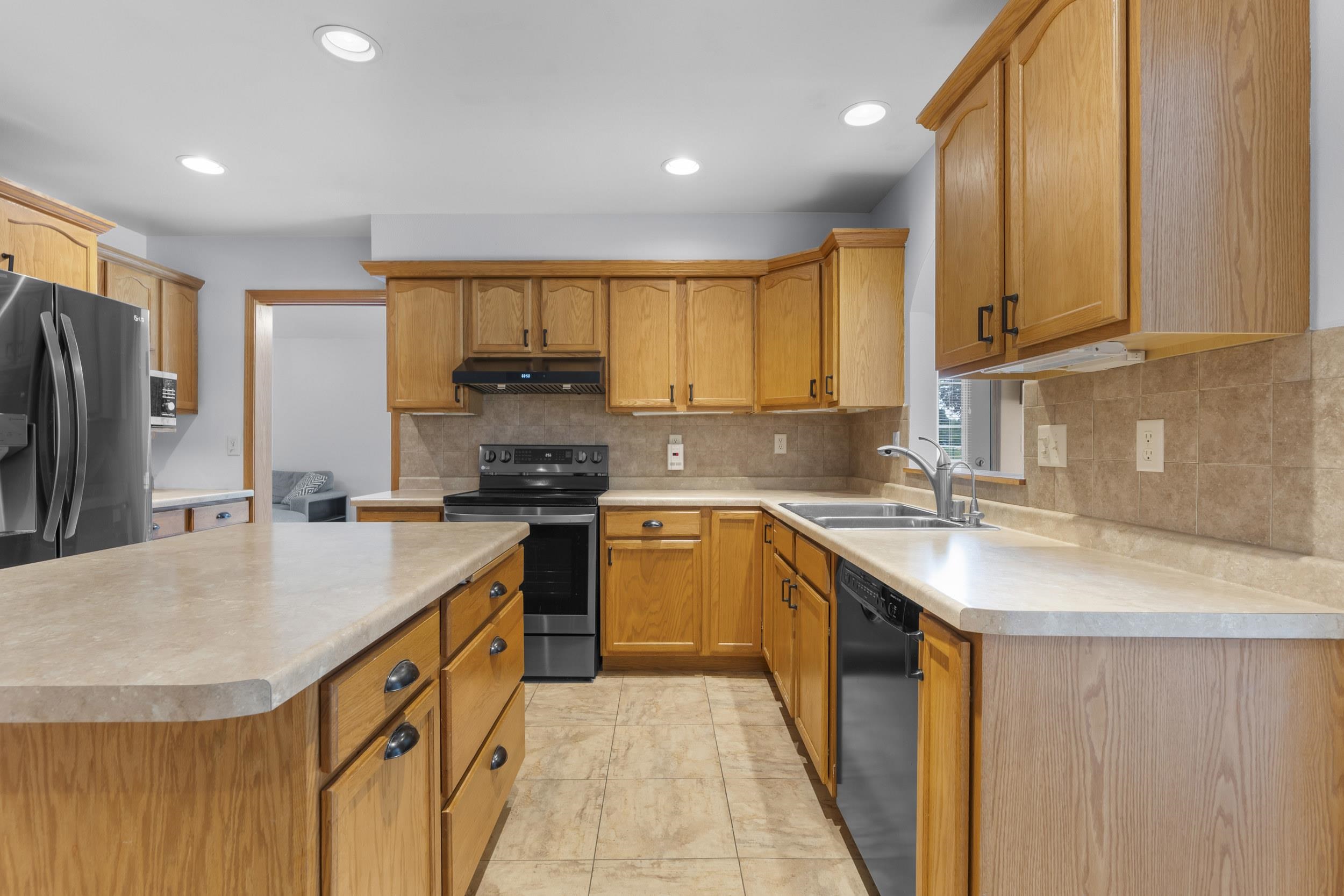 1325 S WESTHAVEN Drive