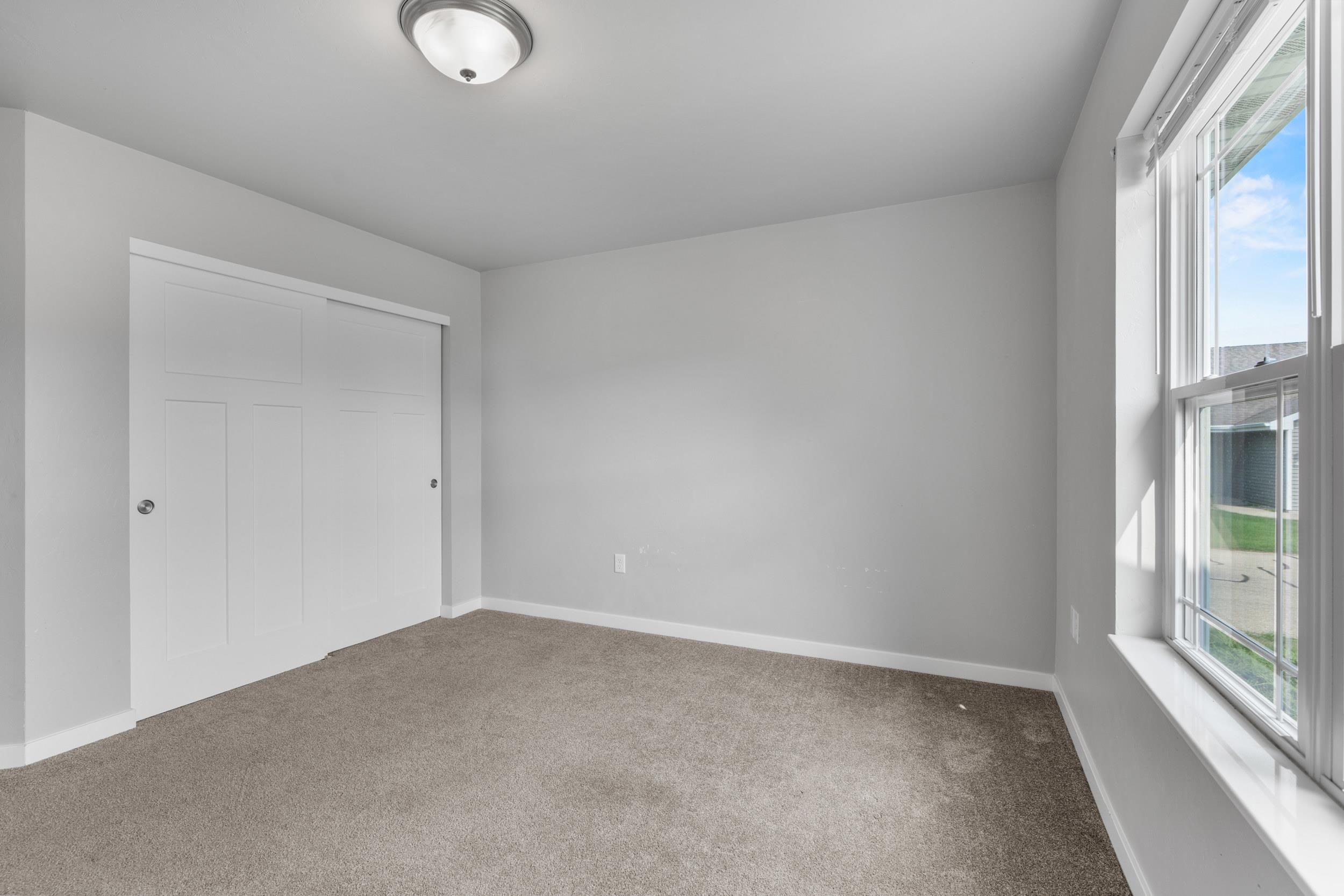 3292 ELK RIDGE Drive