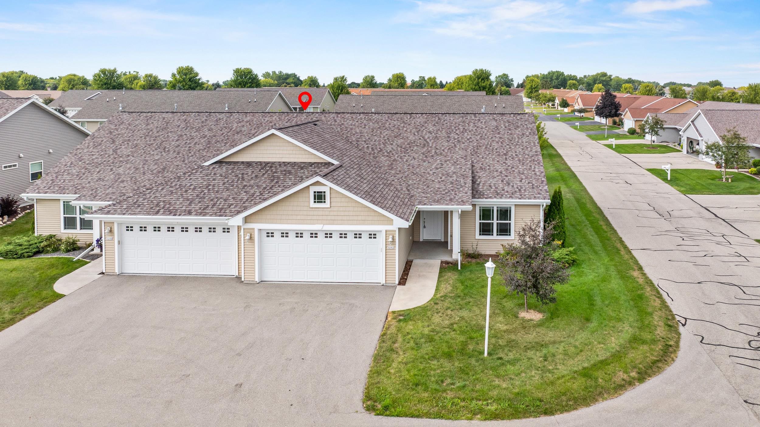 3292 ELK RIDGE Drive