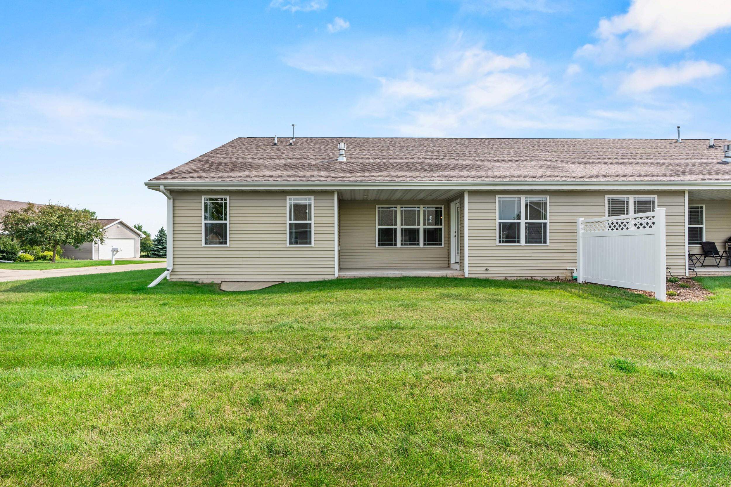 3292 ELK RIDGE Drive