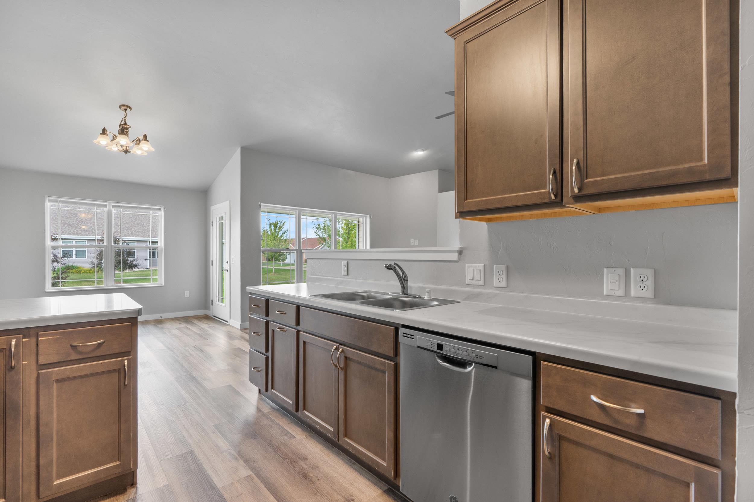 3292 ELK RIDGE Drive