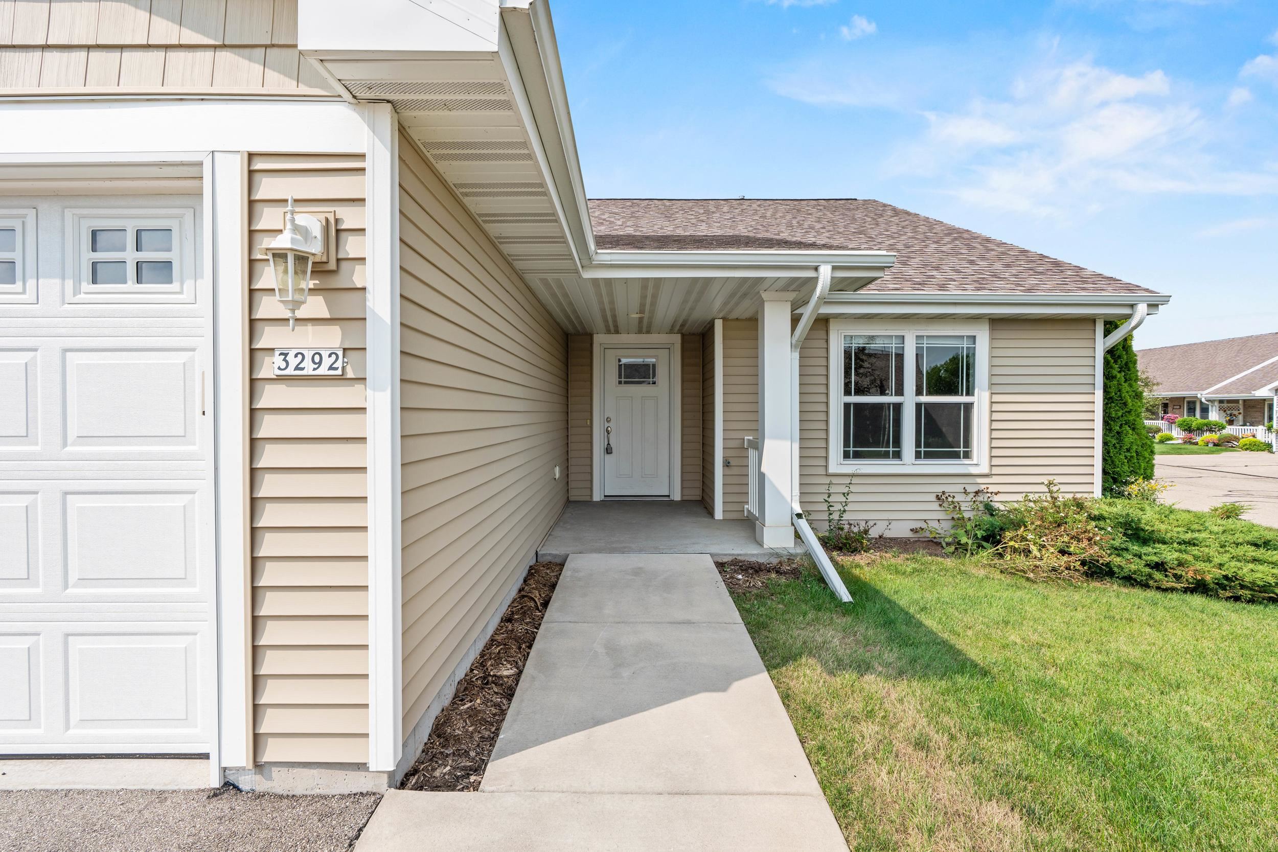 3292 ELK RIDGE Drive
