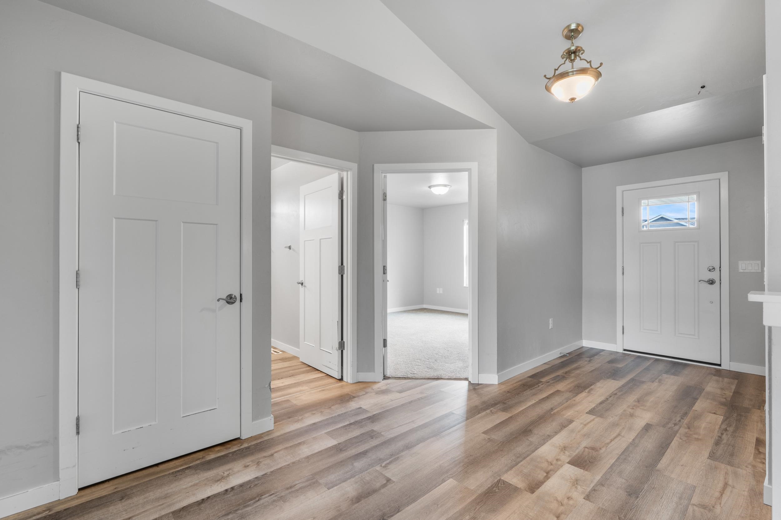 3292 ELK RIDGE Drive