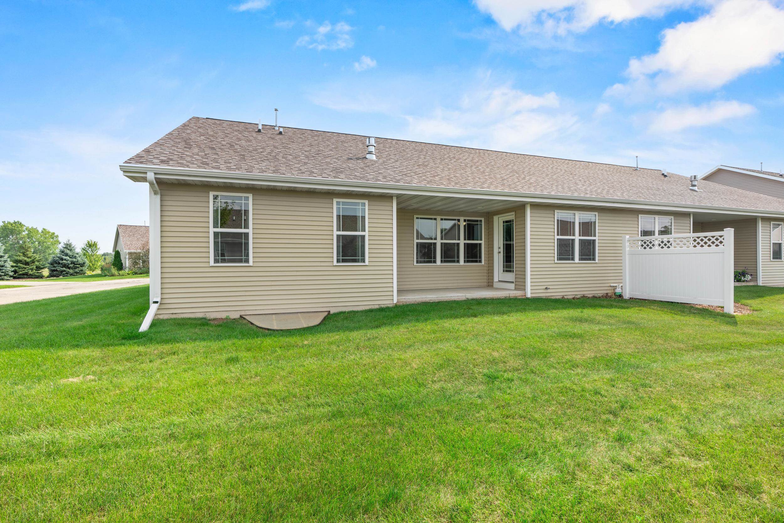 3292 ELK RIDGE Drive
