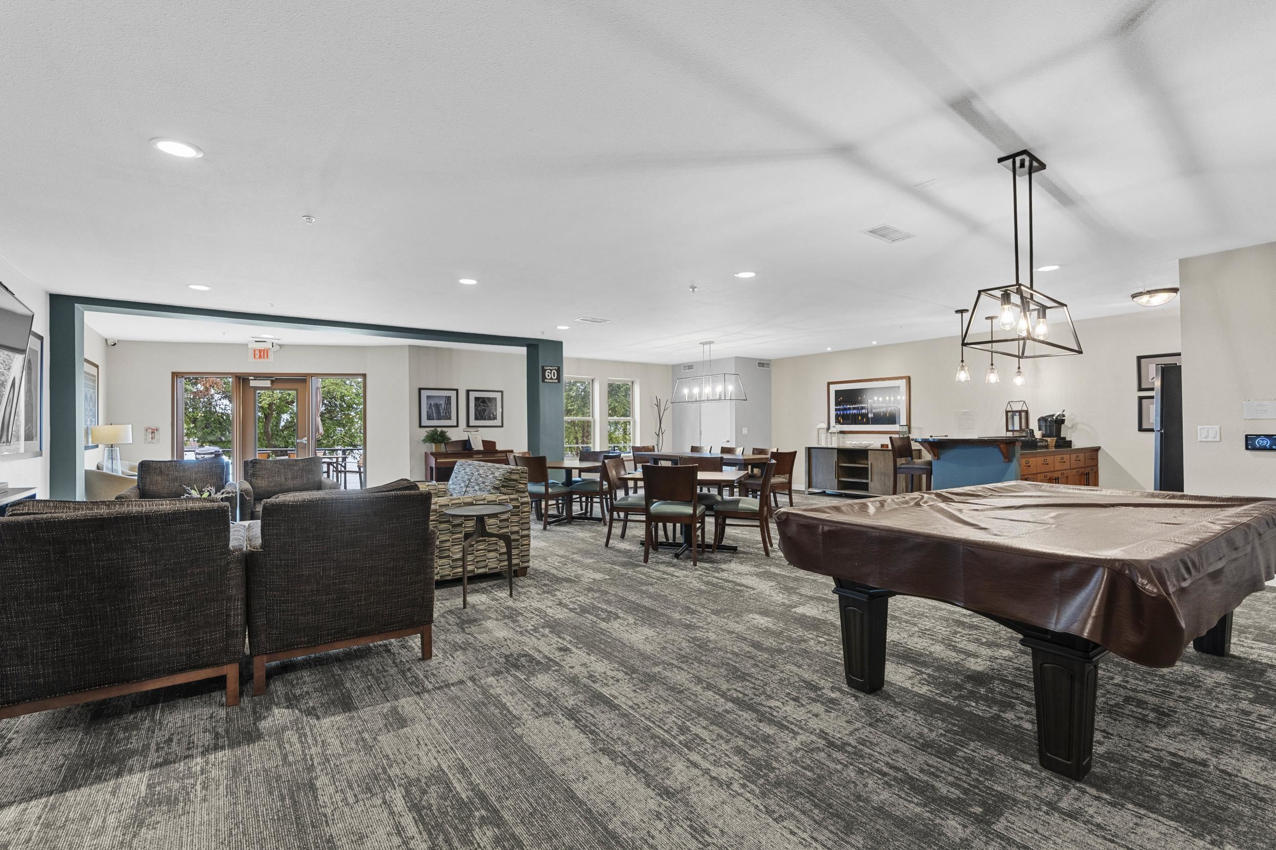 118 S WASHINGTON Street Unit: 203B