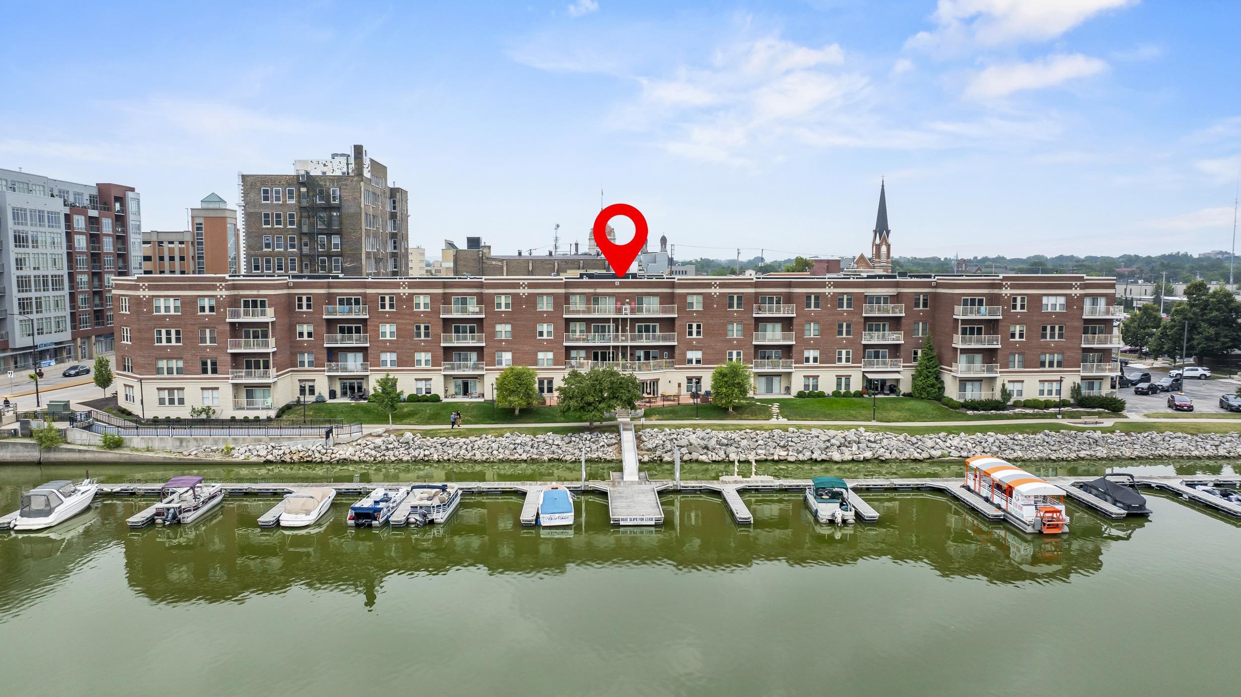 118 S WASHINGTON Street Unit: 203B