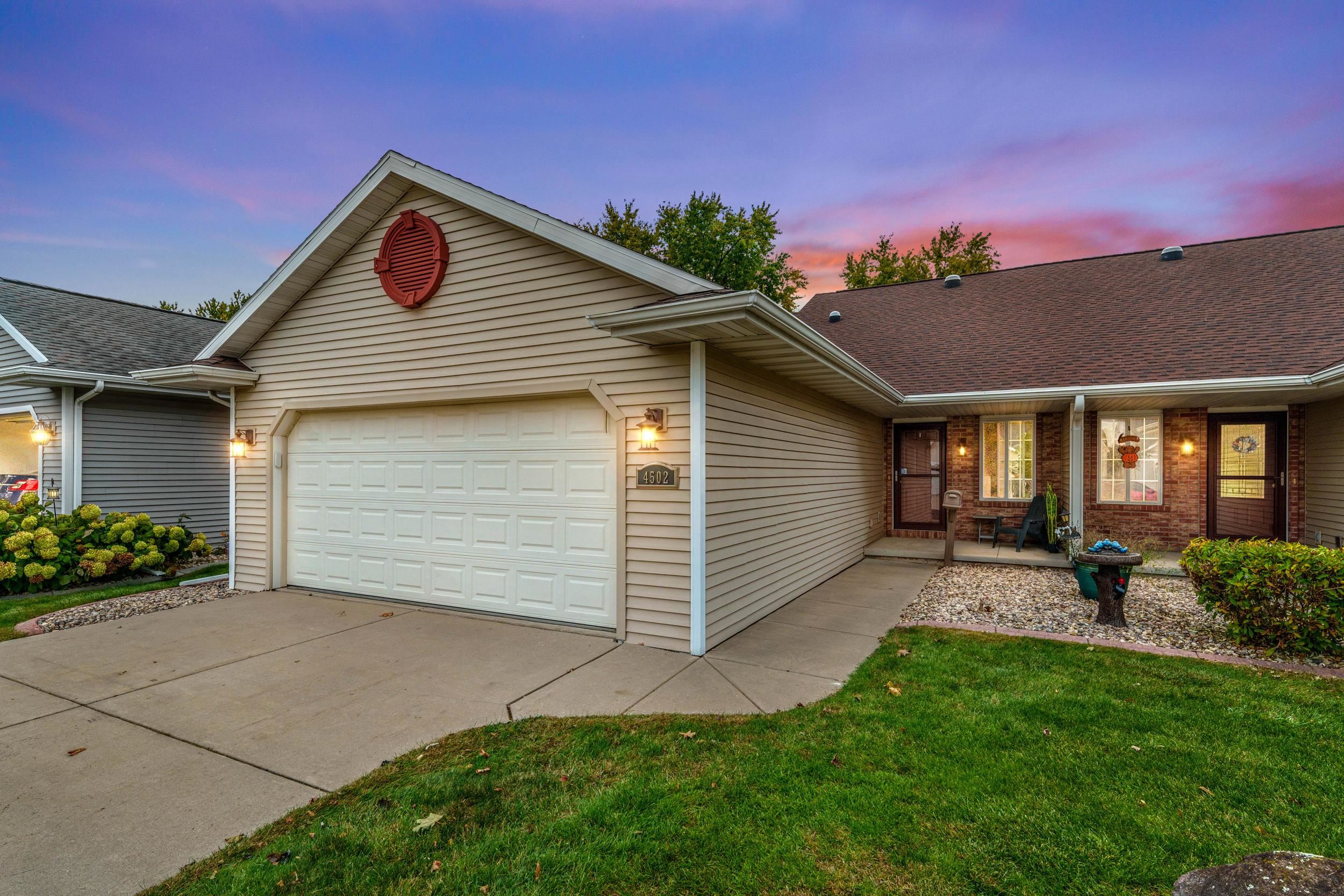 4502 W Trasino Way Appleton Wi Us 54913 7955 Ran50334367