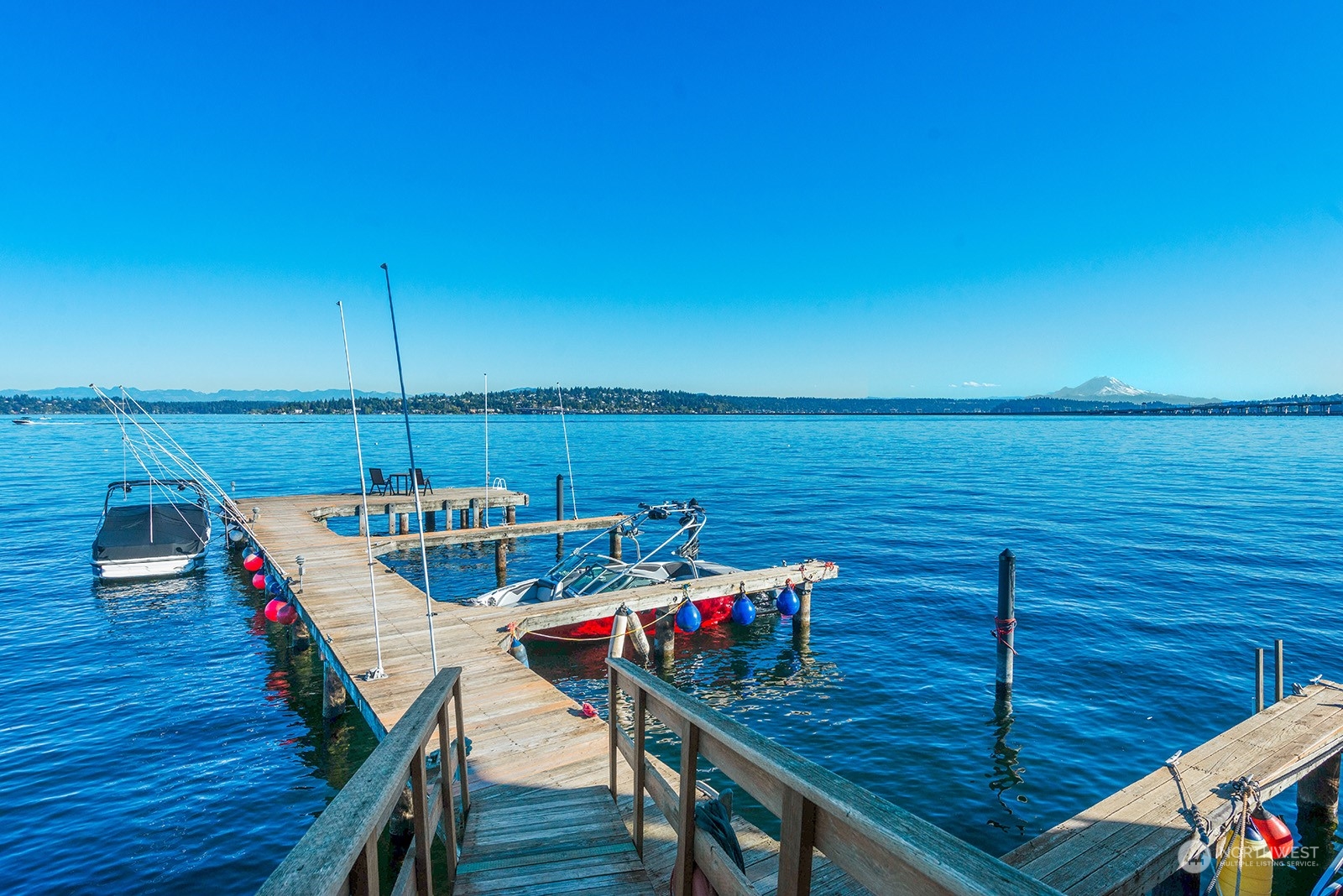 334 Lakeside Avenue S Unit: 107