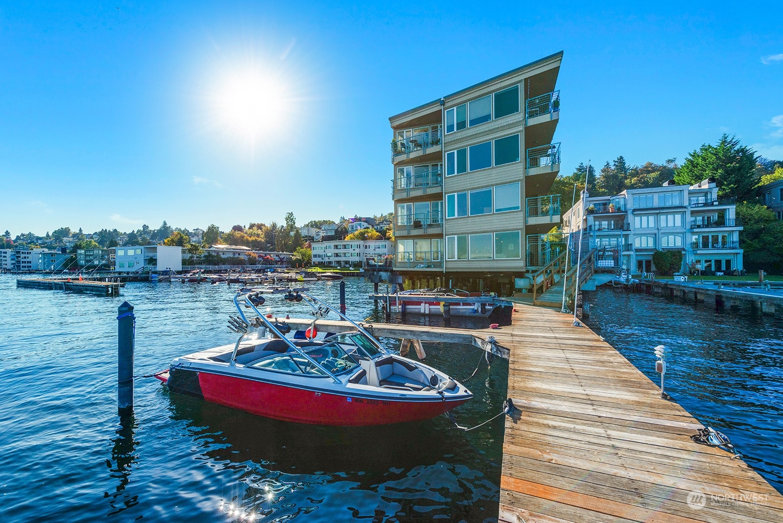 334 Lakeside Avenue S Unit: 107