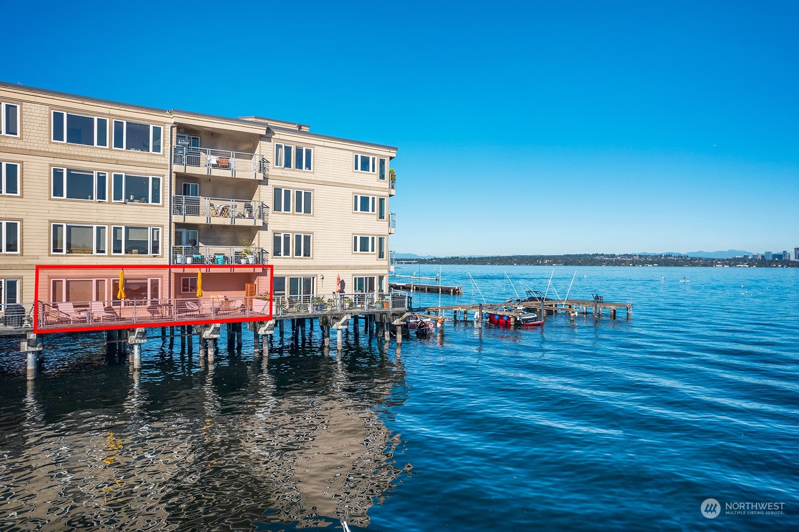 334 Lakeside Avenue S Unit: 107
