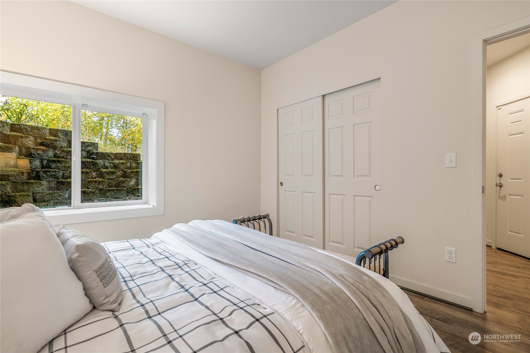 3010 E Valley View Terrace