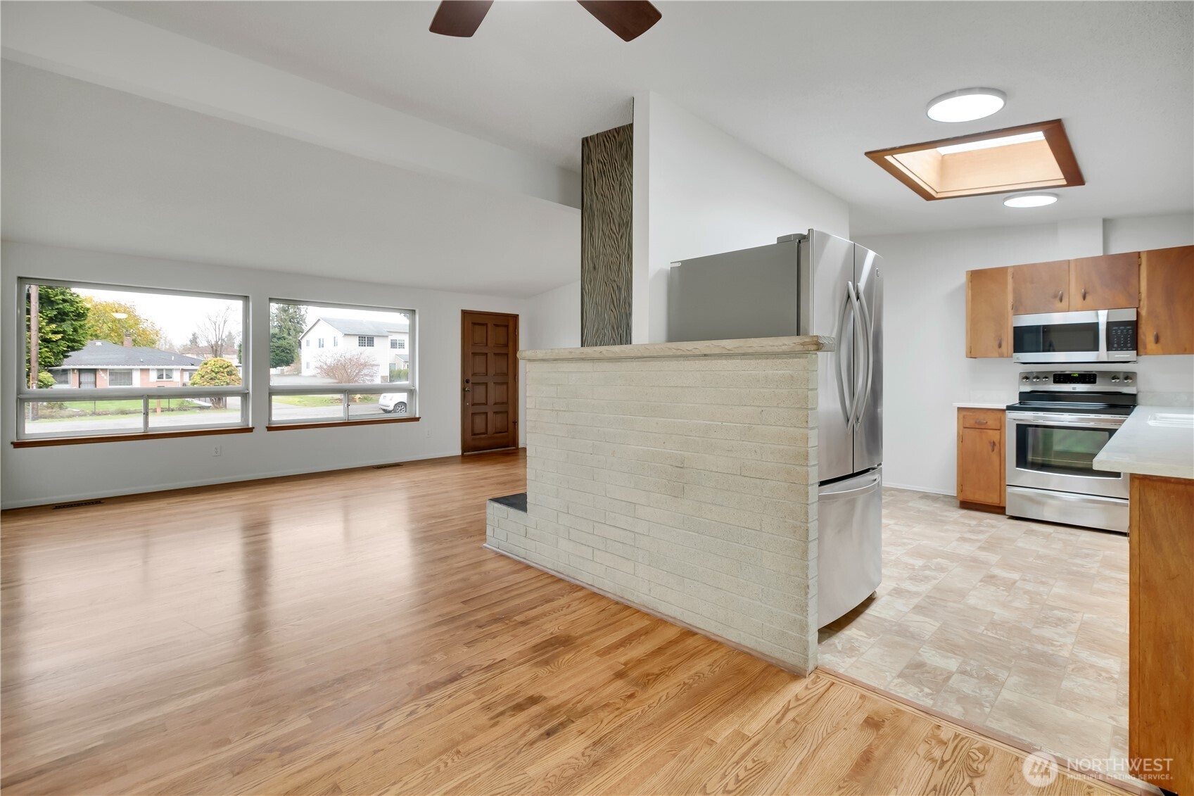 1361 S 279th Street