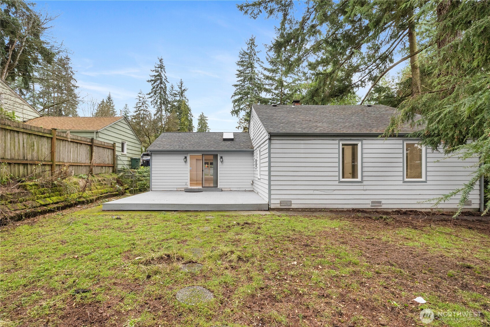 12818 8th Avenue NE