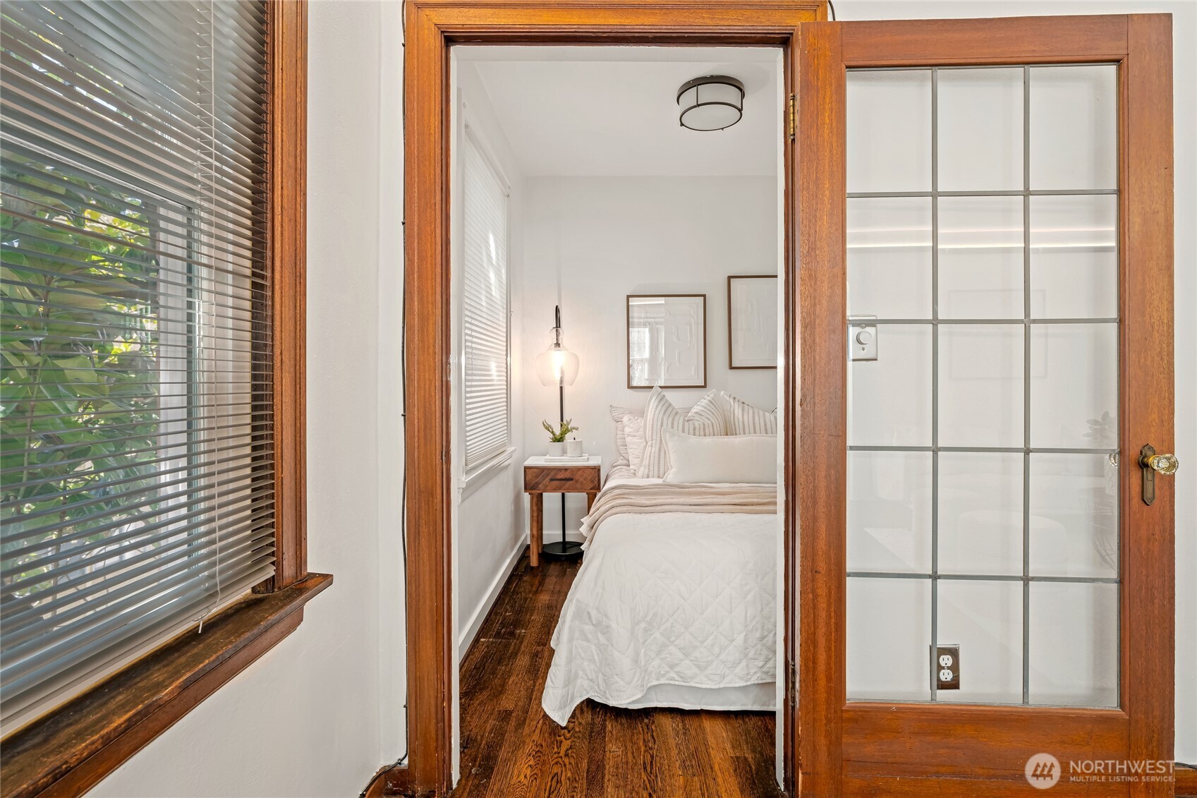 411 Boylston Avenue E Unit: 207