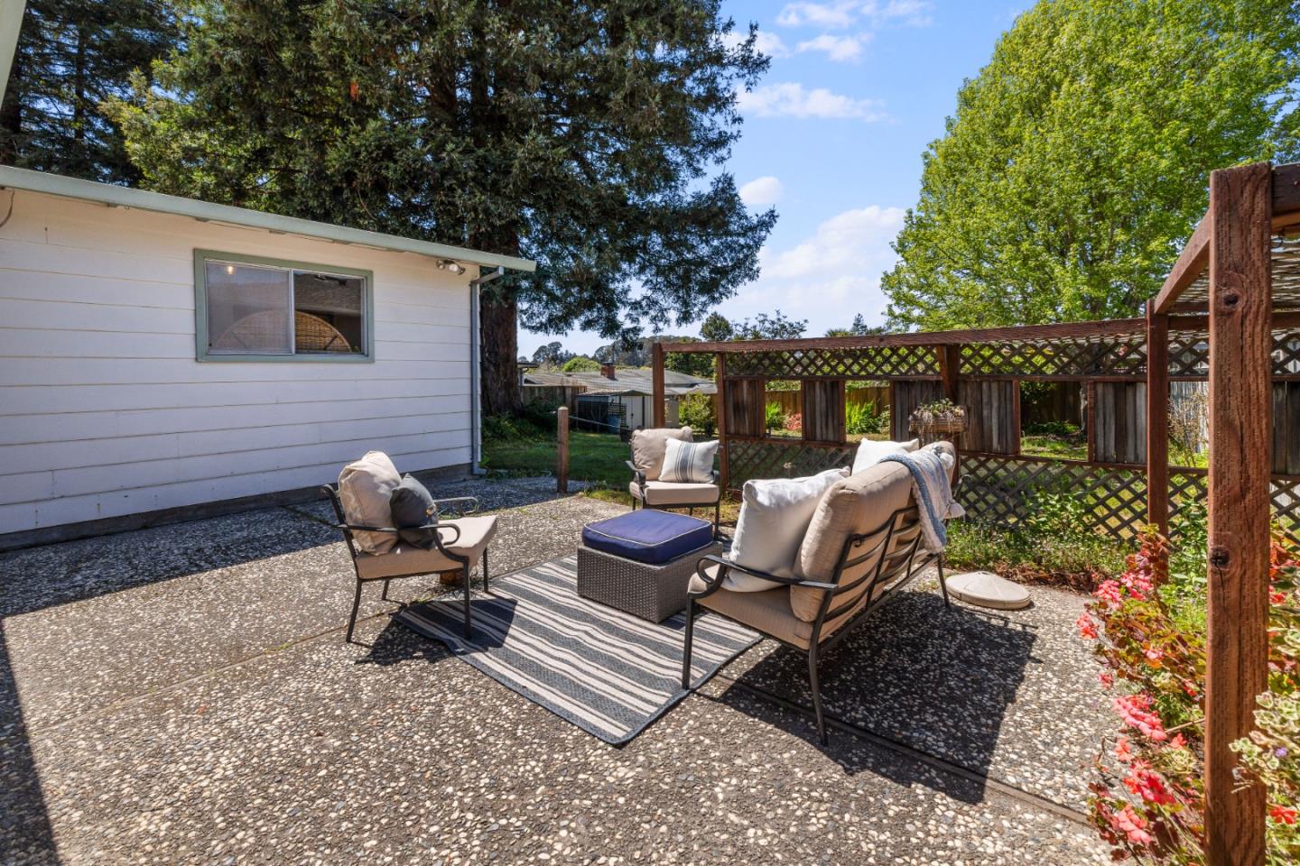 807 Rosedale Avenue