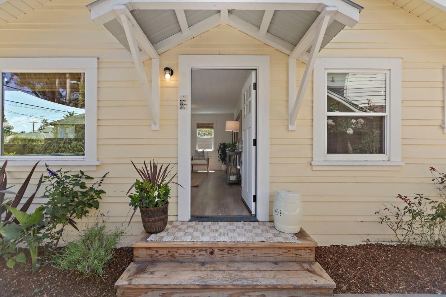 512 Escalona Drive