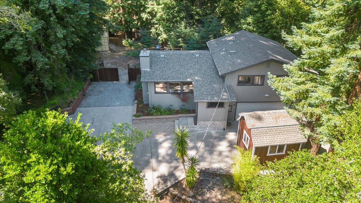 135 Sugar Valley Road