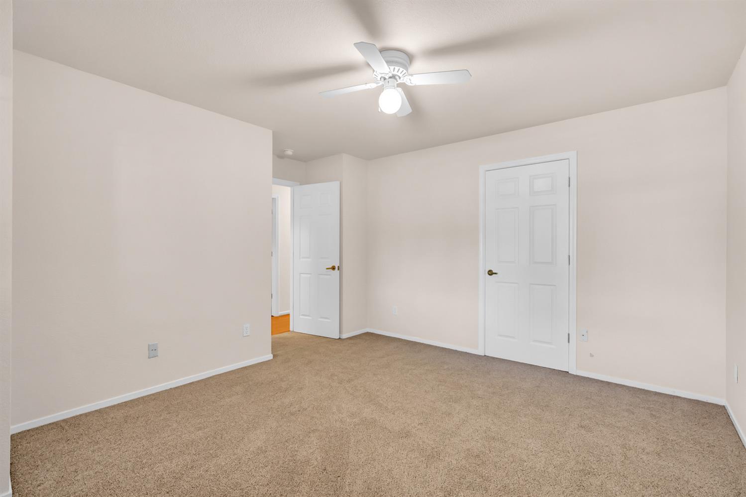 3391 Thornhill Dr.