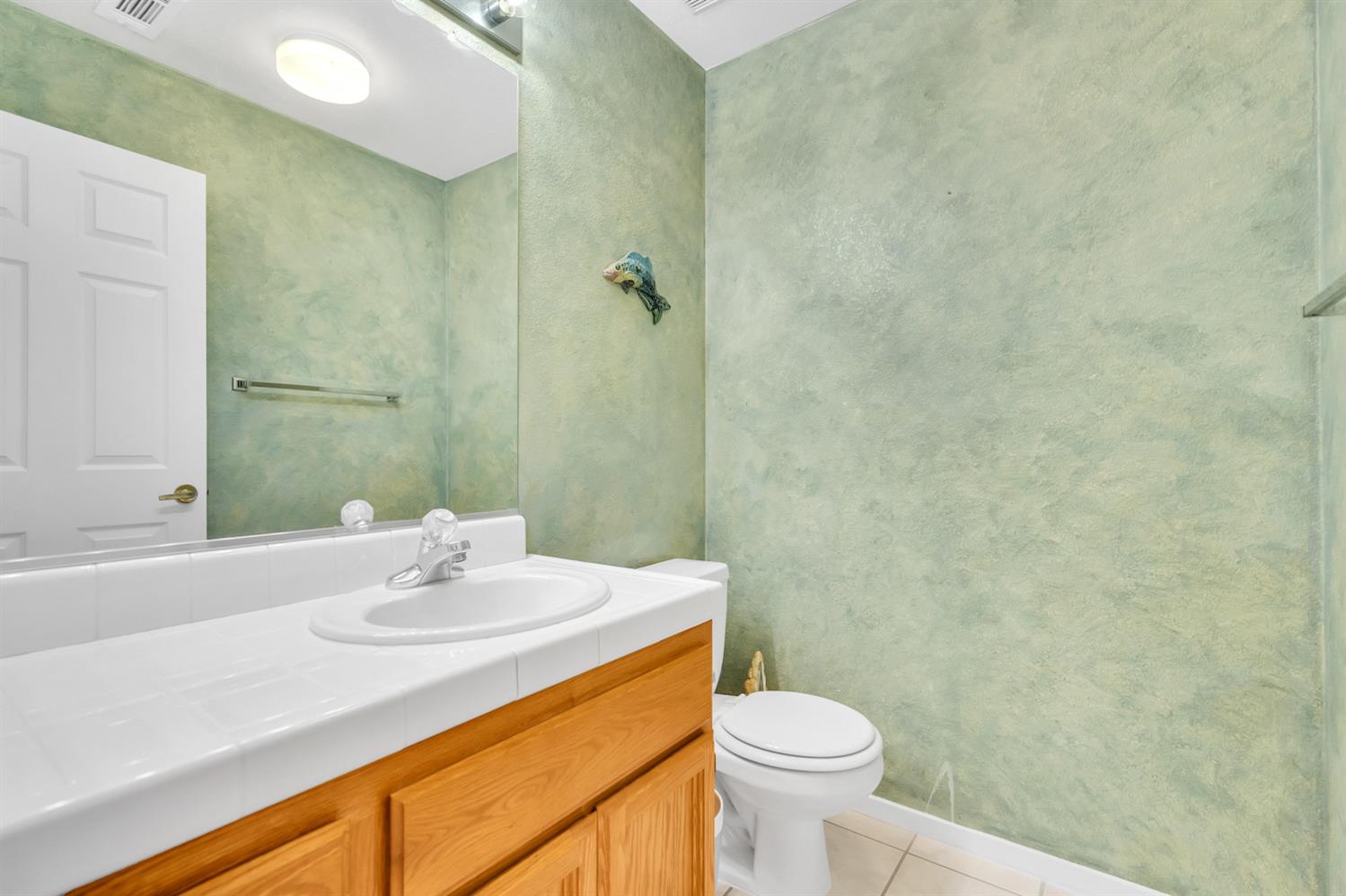 3391 Thornhill Dr.