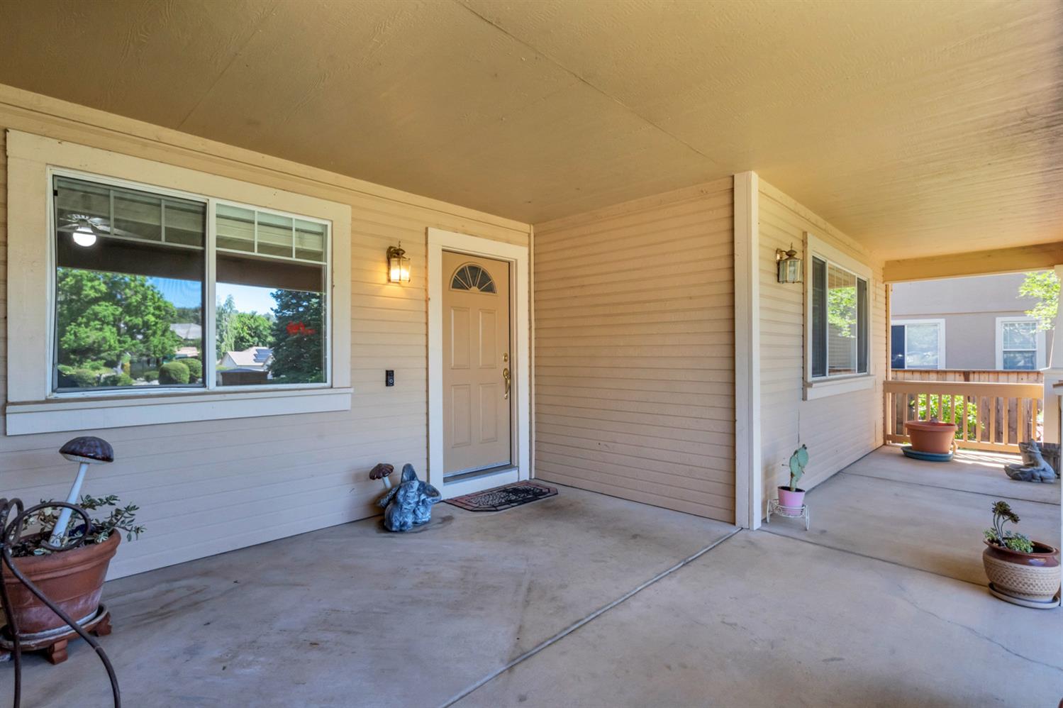 3391 Thornhill Dr.