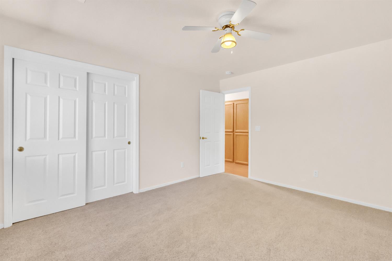 3391 Thornhill Dr.