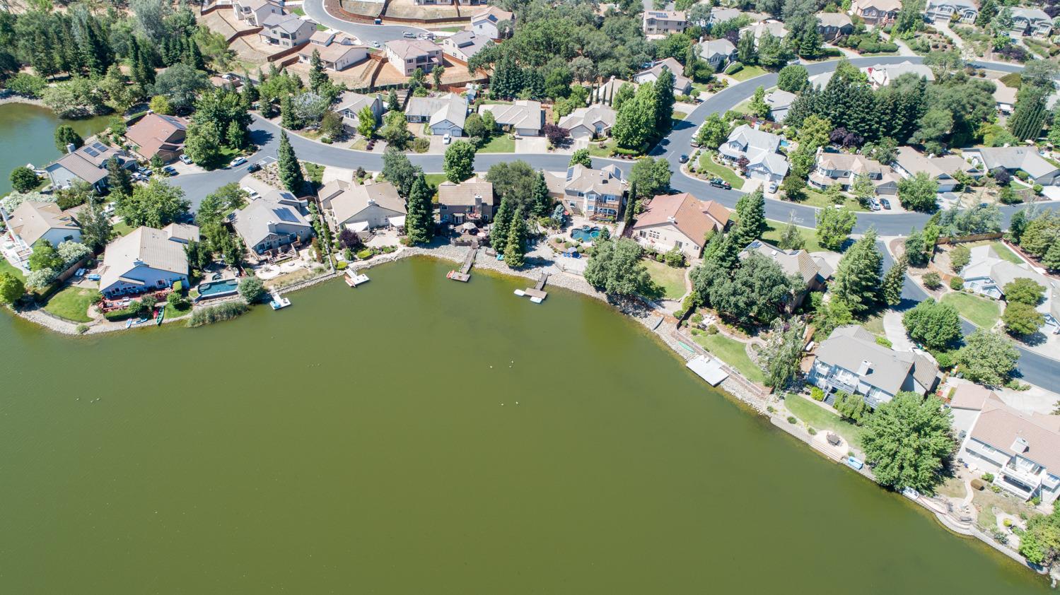 3391 Thornhill Dr.
