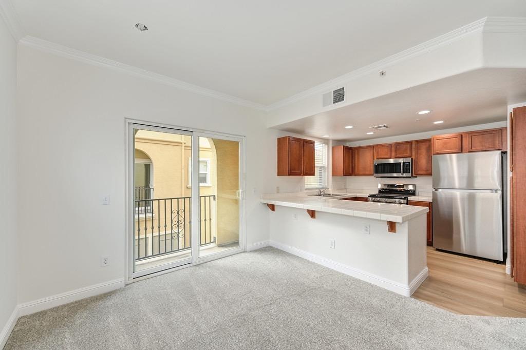 4800 Westlake Pkwy Pkwy Unit: 203