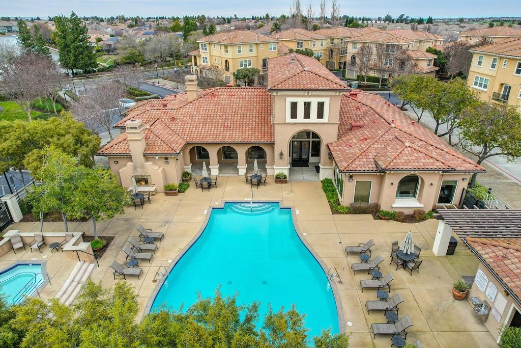 4800 Westlake Pkwy Pkwy Unit: 203